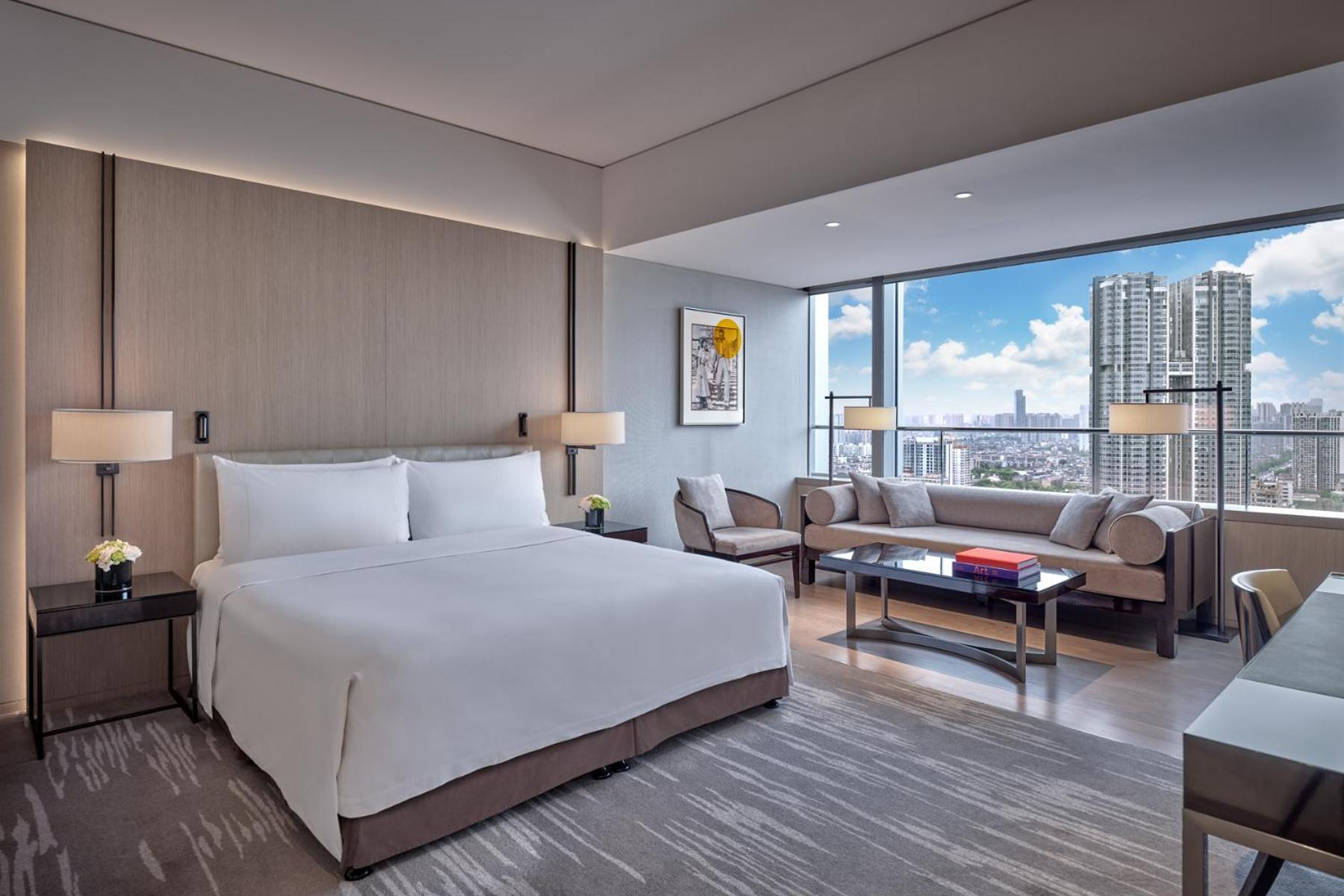 N2 Grand Temple View King