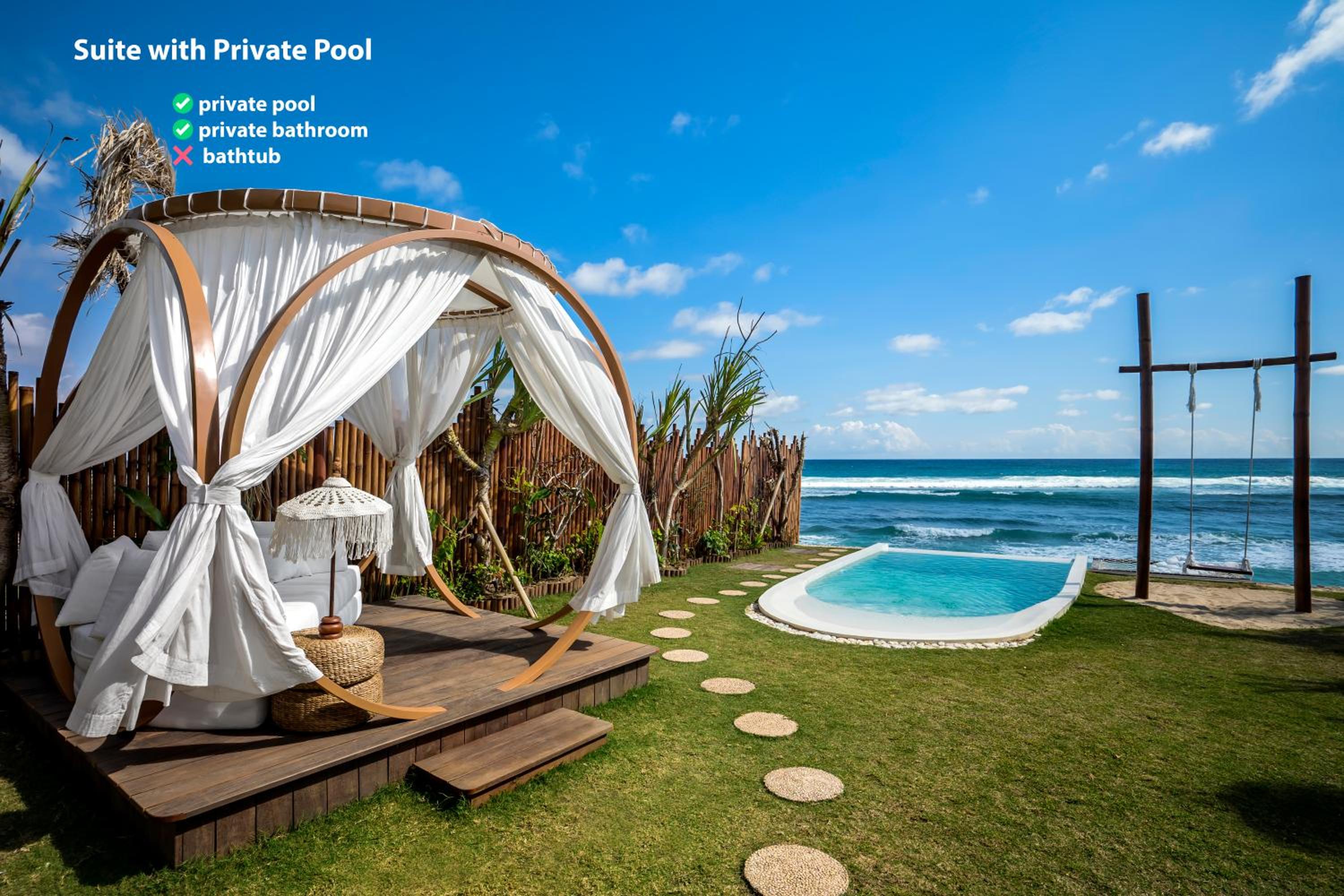 Suite with Private Pool - Photo 31