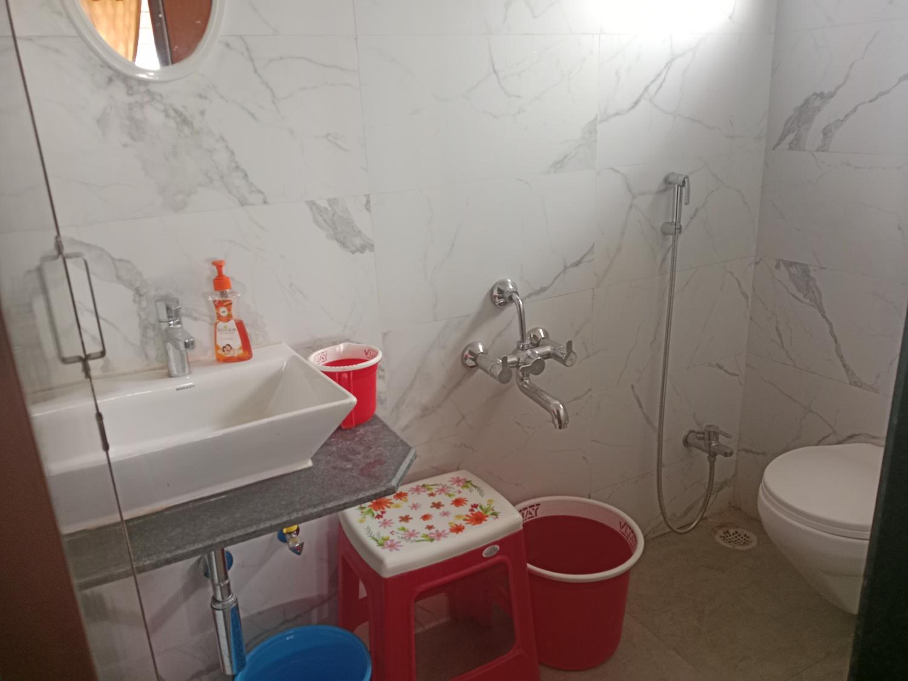 Double Room With Private Bathroom photo 2