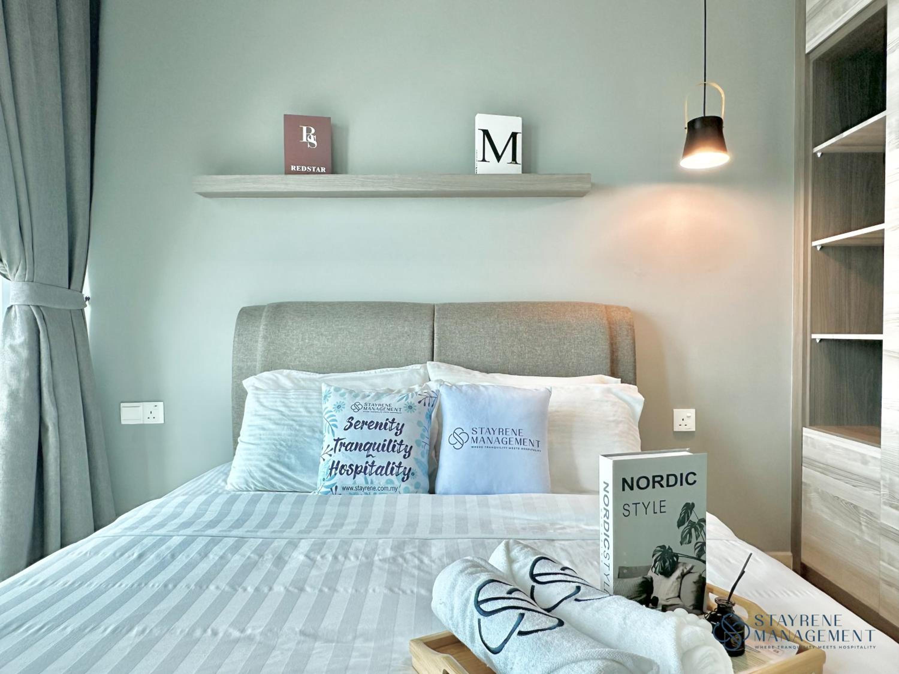 Three-Bedroom Apartment - Photo 10