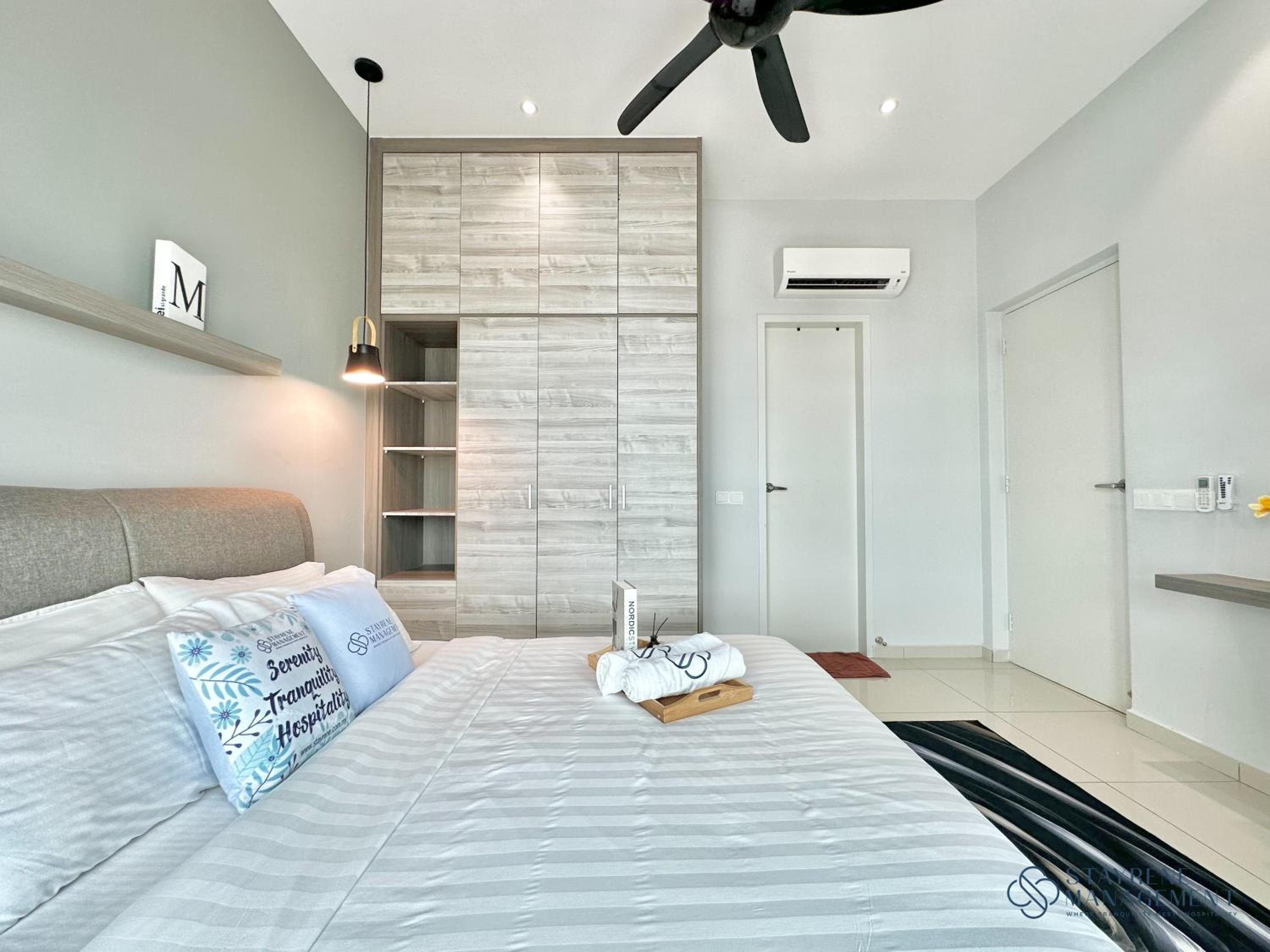Three-Bedroom Apartment - Photo 22