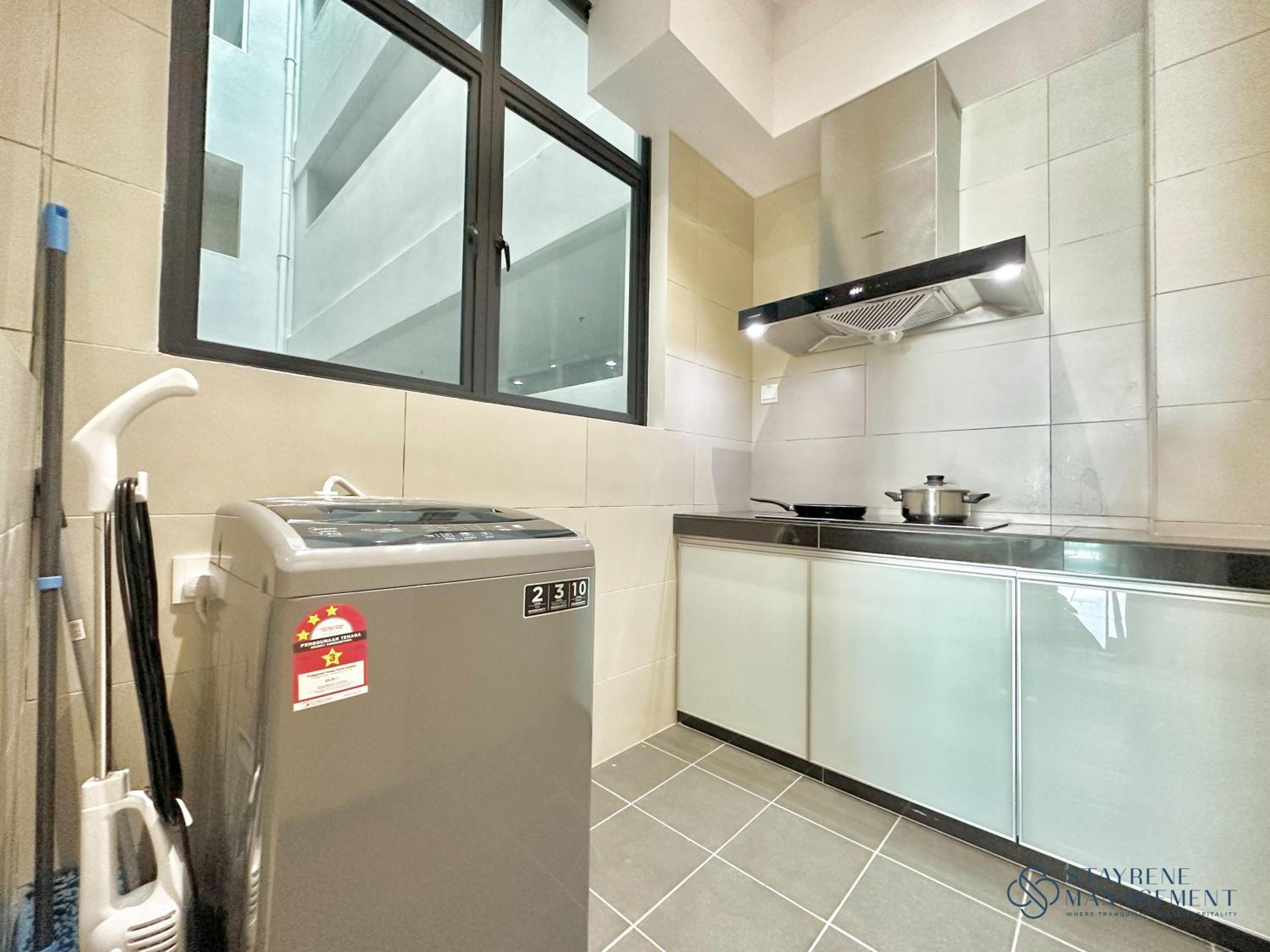 Three-Bedroom Apartment - Photo 17