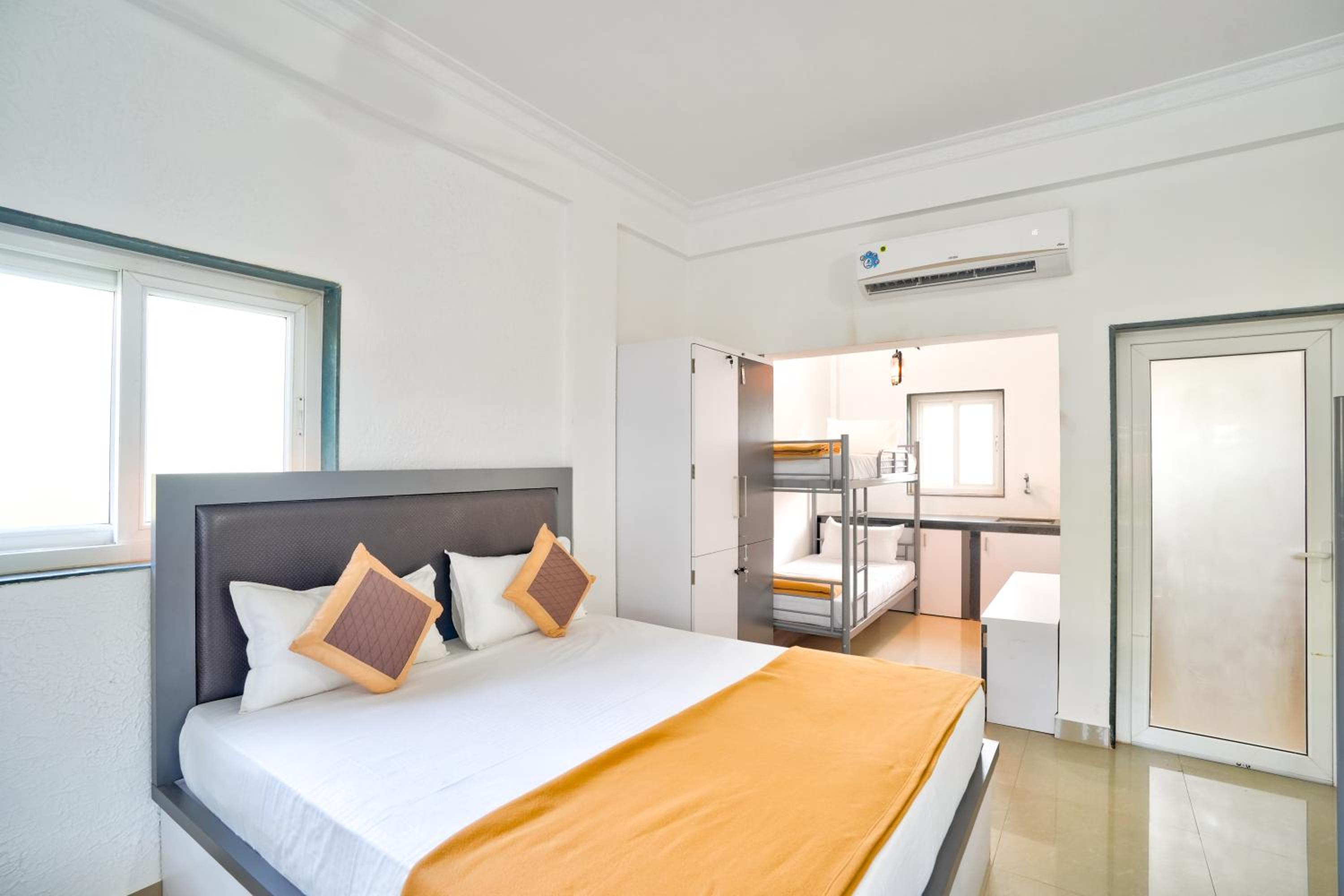 Double Bed In Dormitory Room photo 3