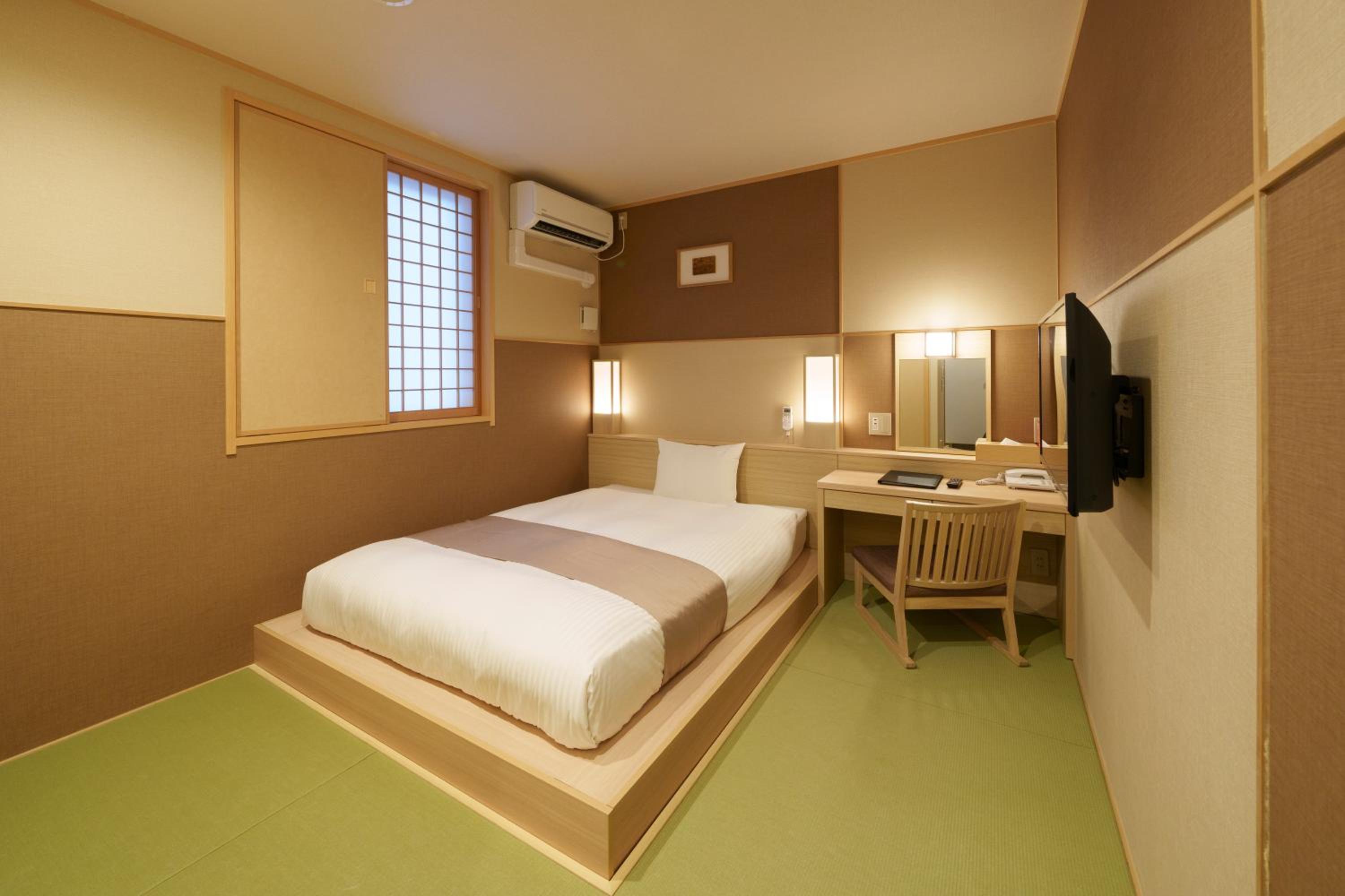 Superior Single Room