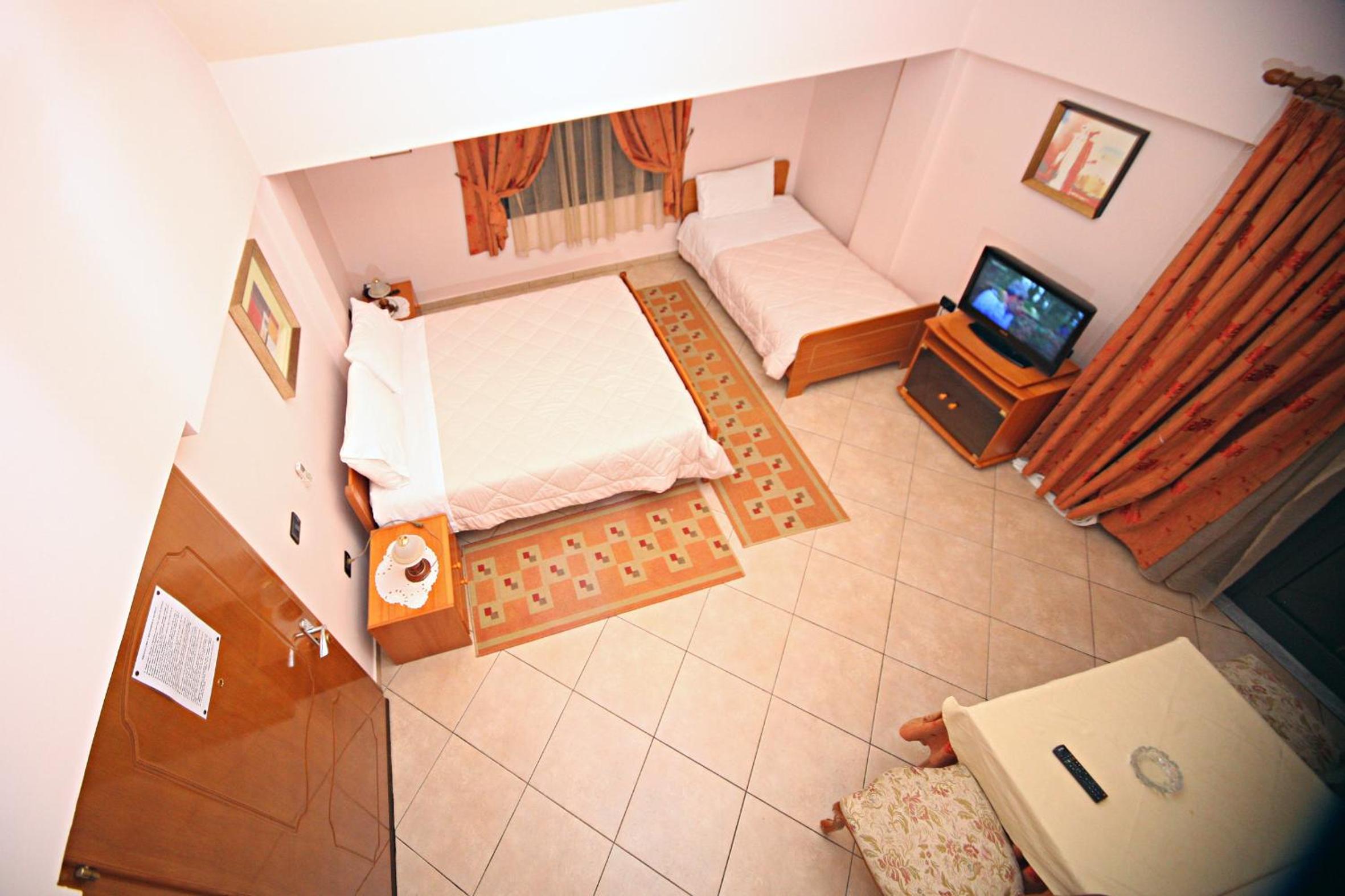 Triple Room with Balcony