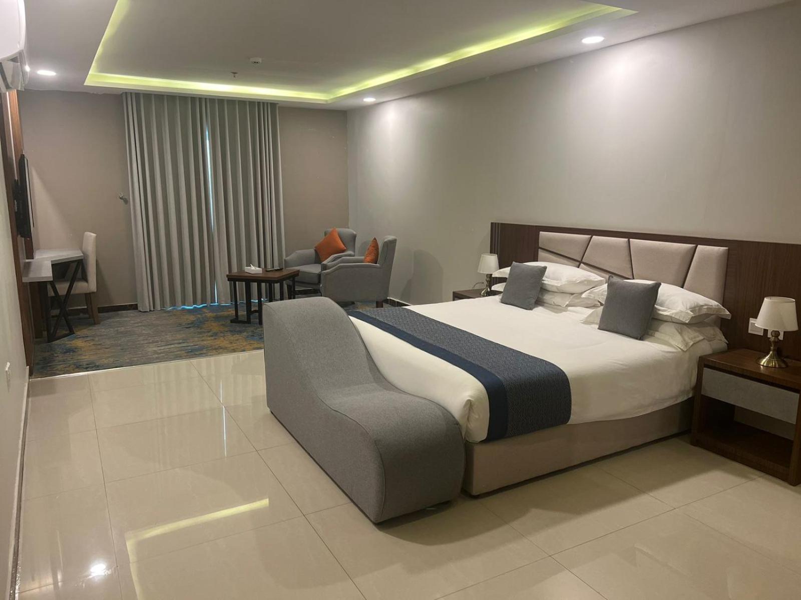 Deluxe Double Room - Photo 1