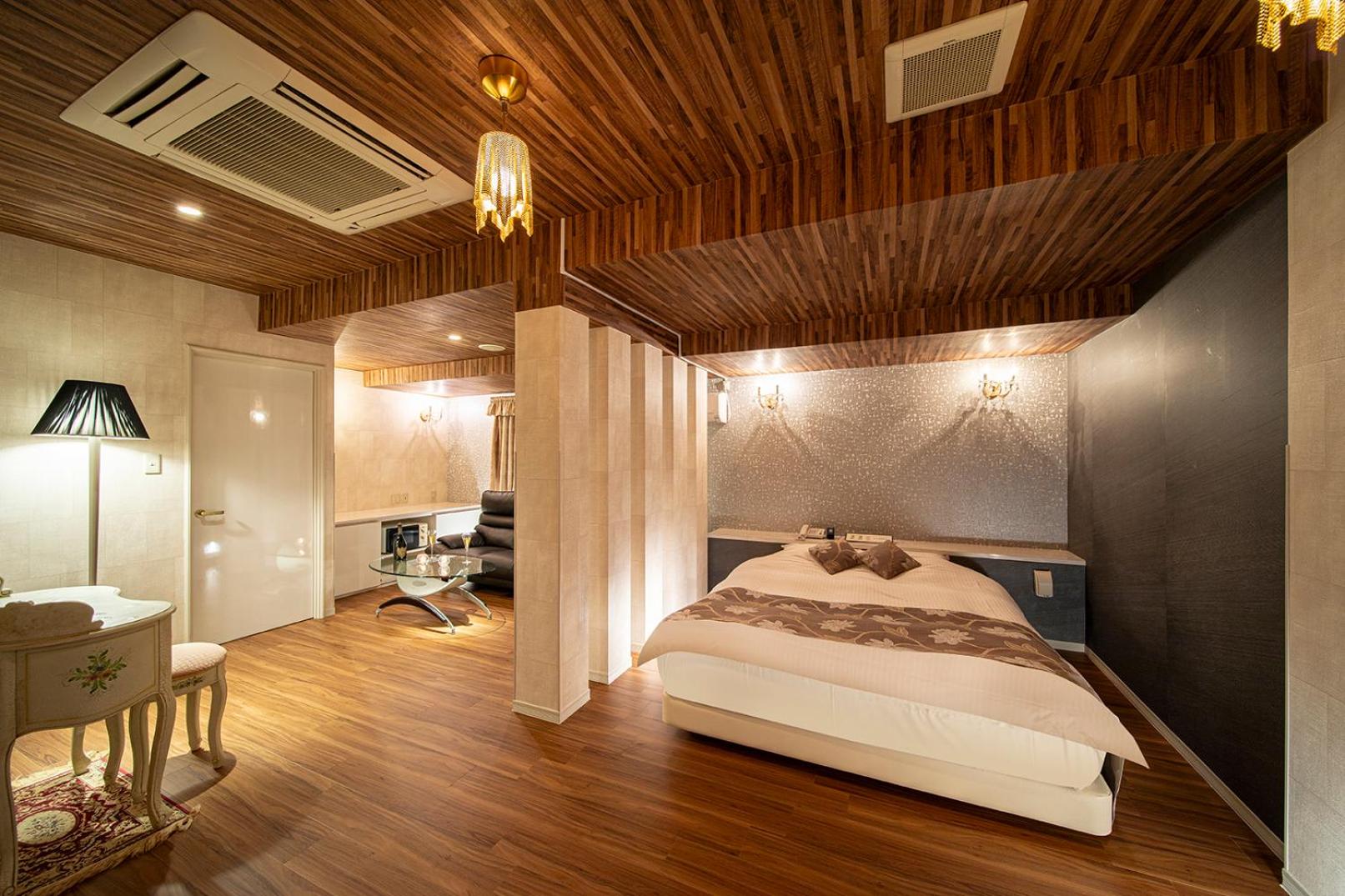 Double Room - 21:00 Check-in - Photo 3