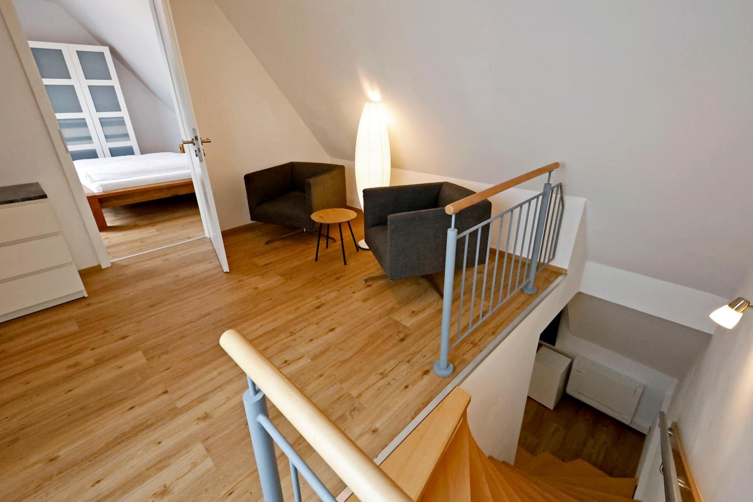 Apartment - Split Level photo 3