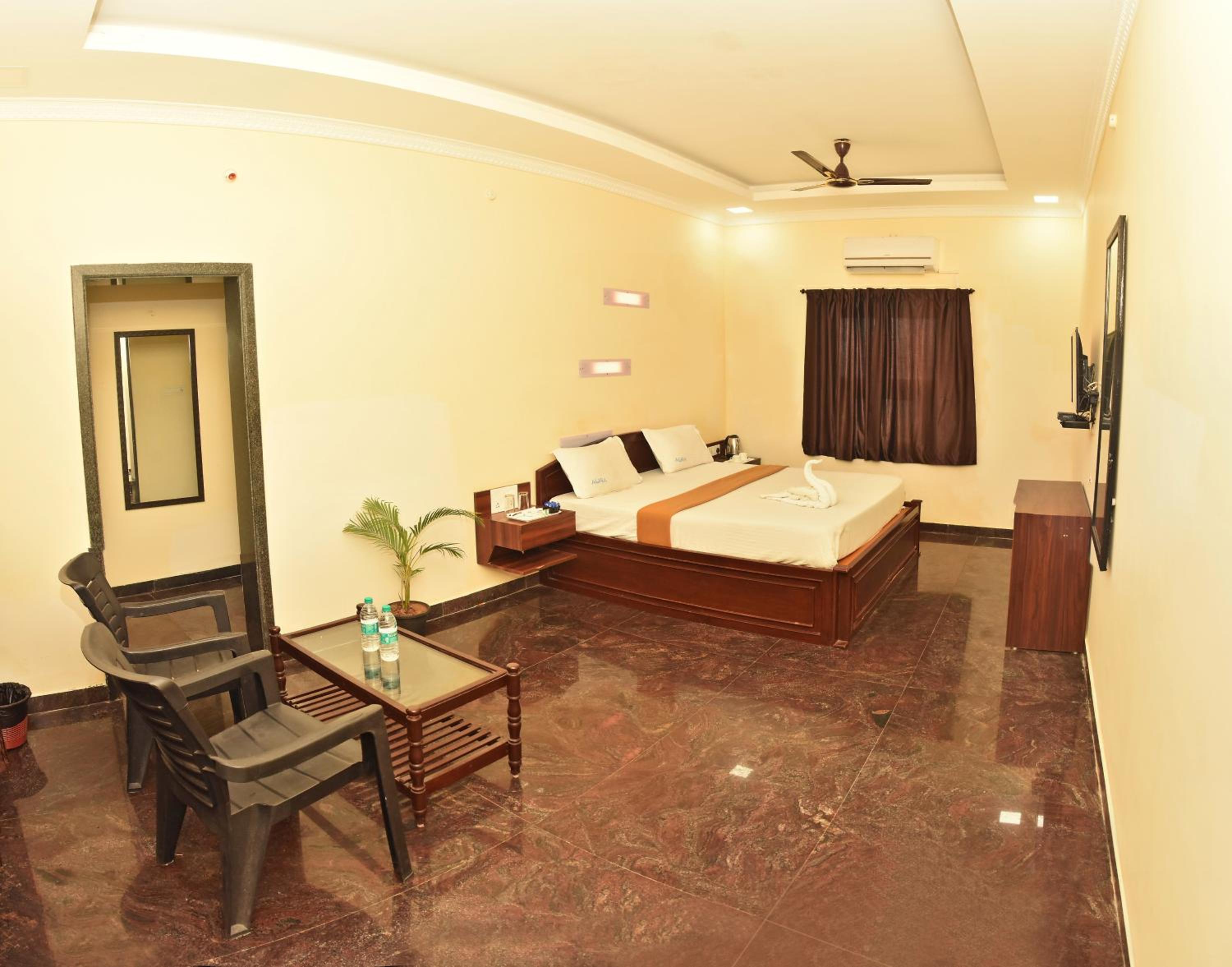 Double Room photo 3