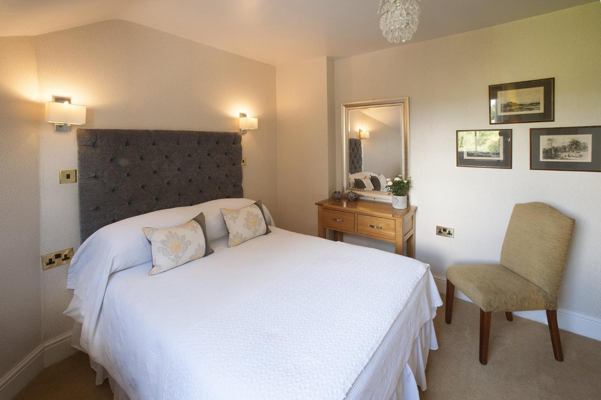 Standard Double Room photo 3