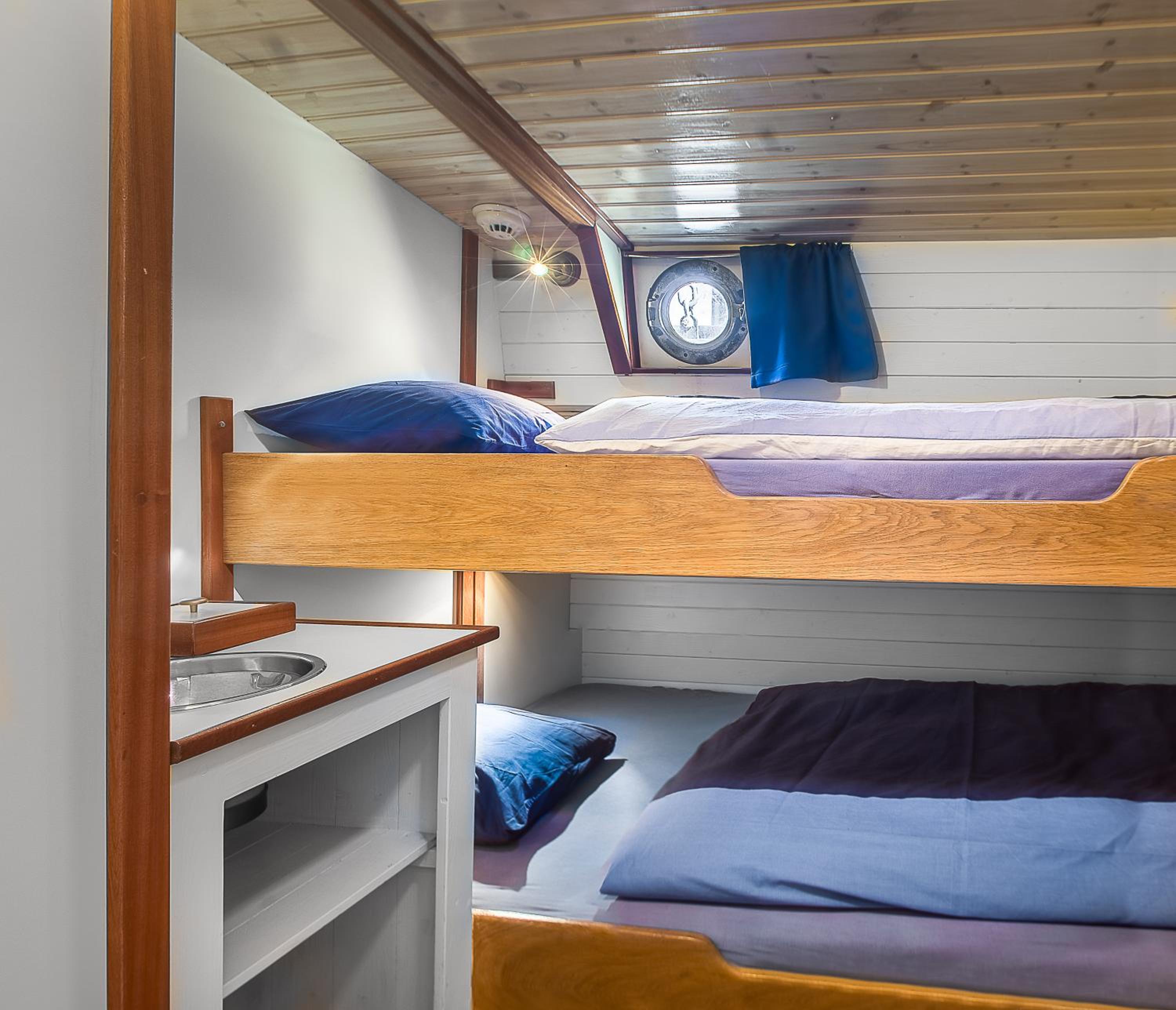 Mobile Home photo 1
