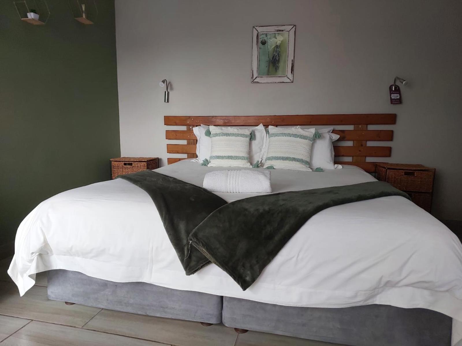 Standard Double Room - Photo 3