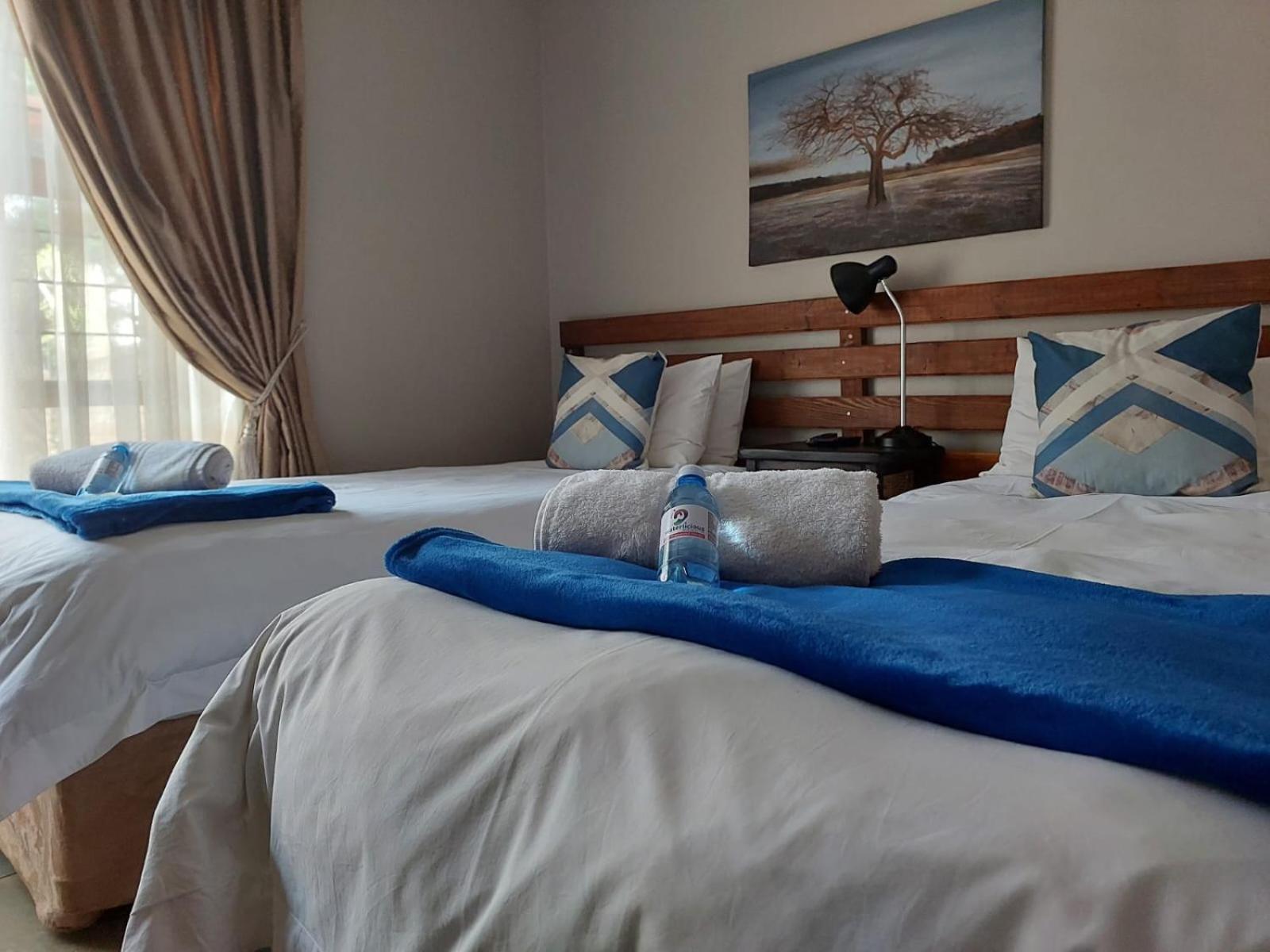 Standard Twin Room - Photo 4