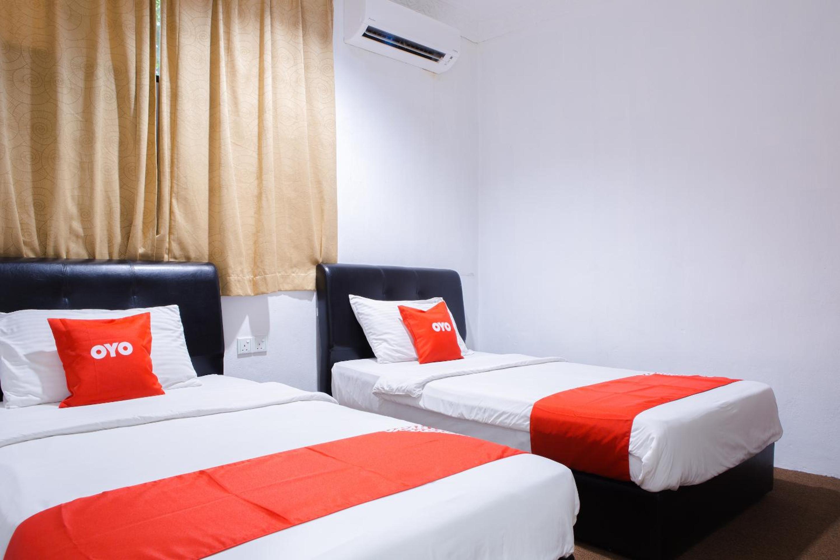 Deluxe Twin Room photo 1