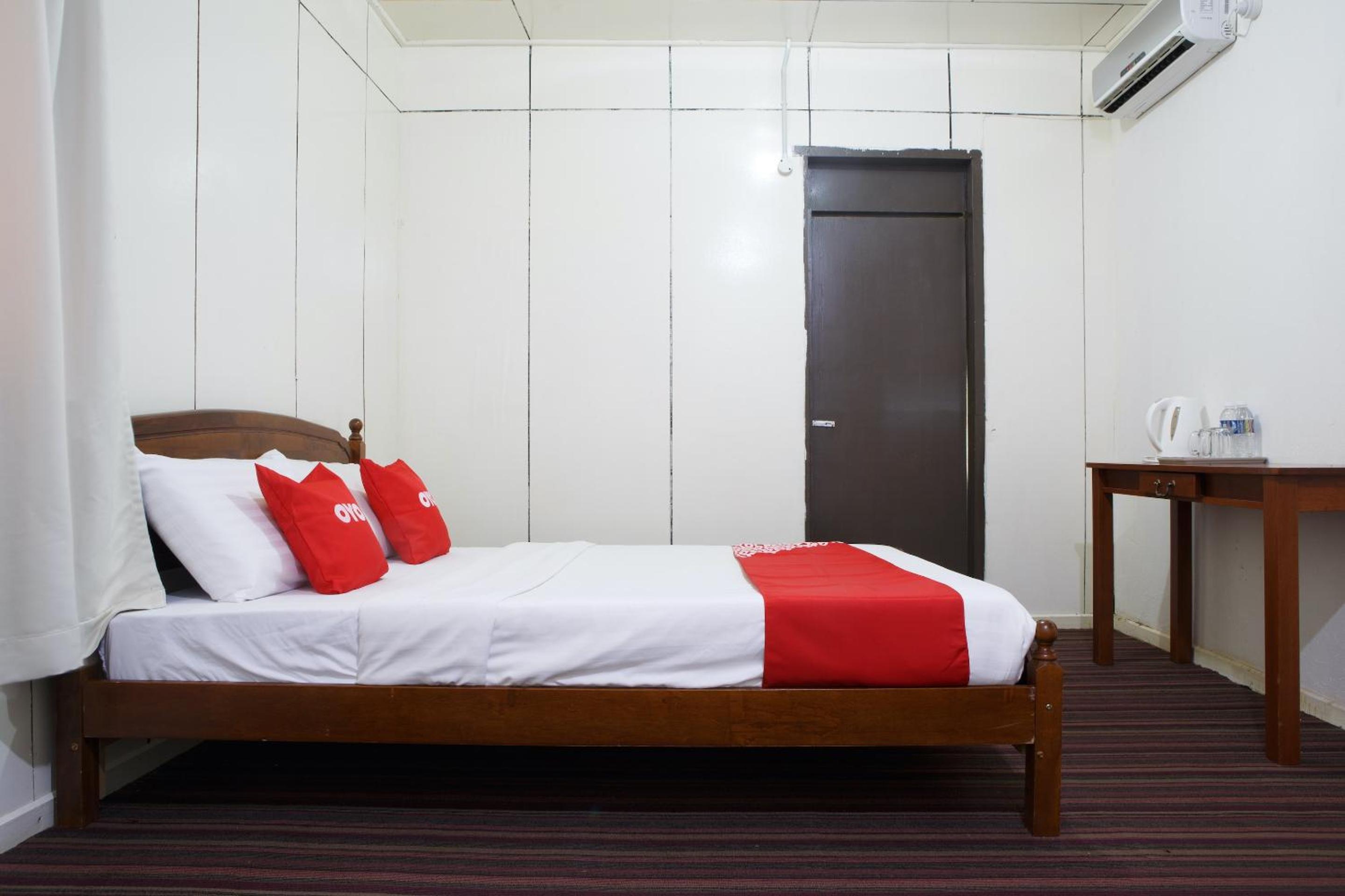 Deluxe Double Room photo 2
