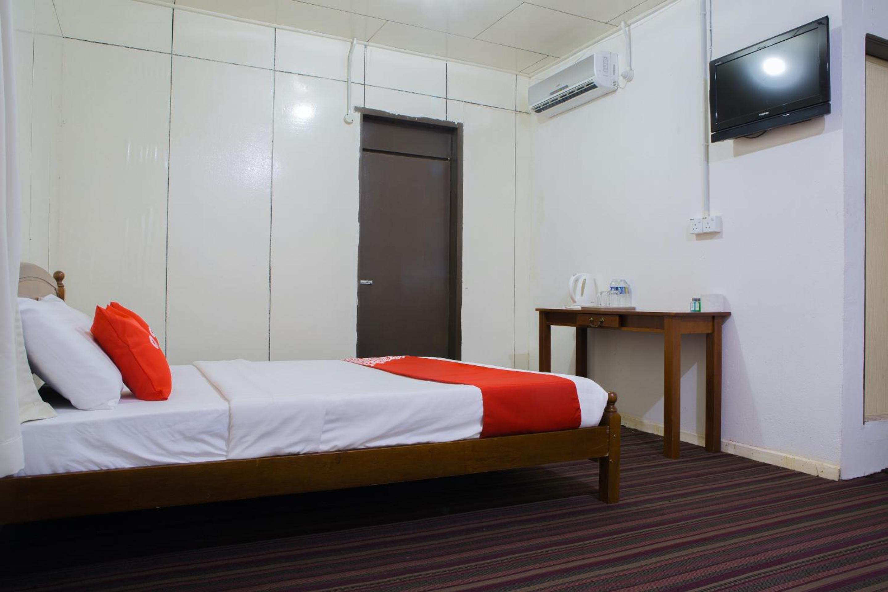 Deluxe Double Room photo 3