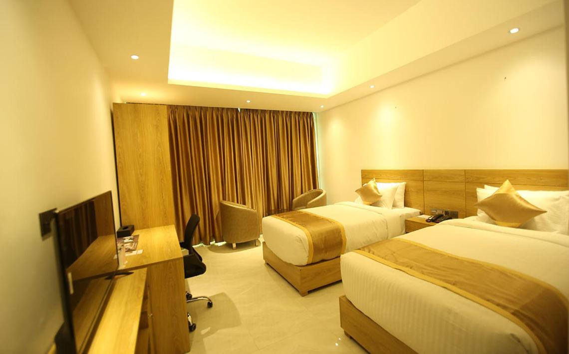 Deluxe Twin Room - Photo 2