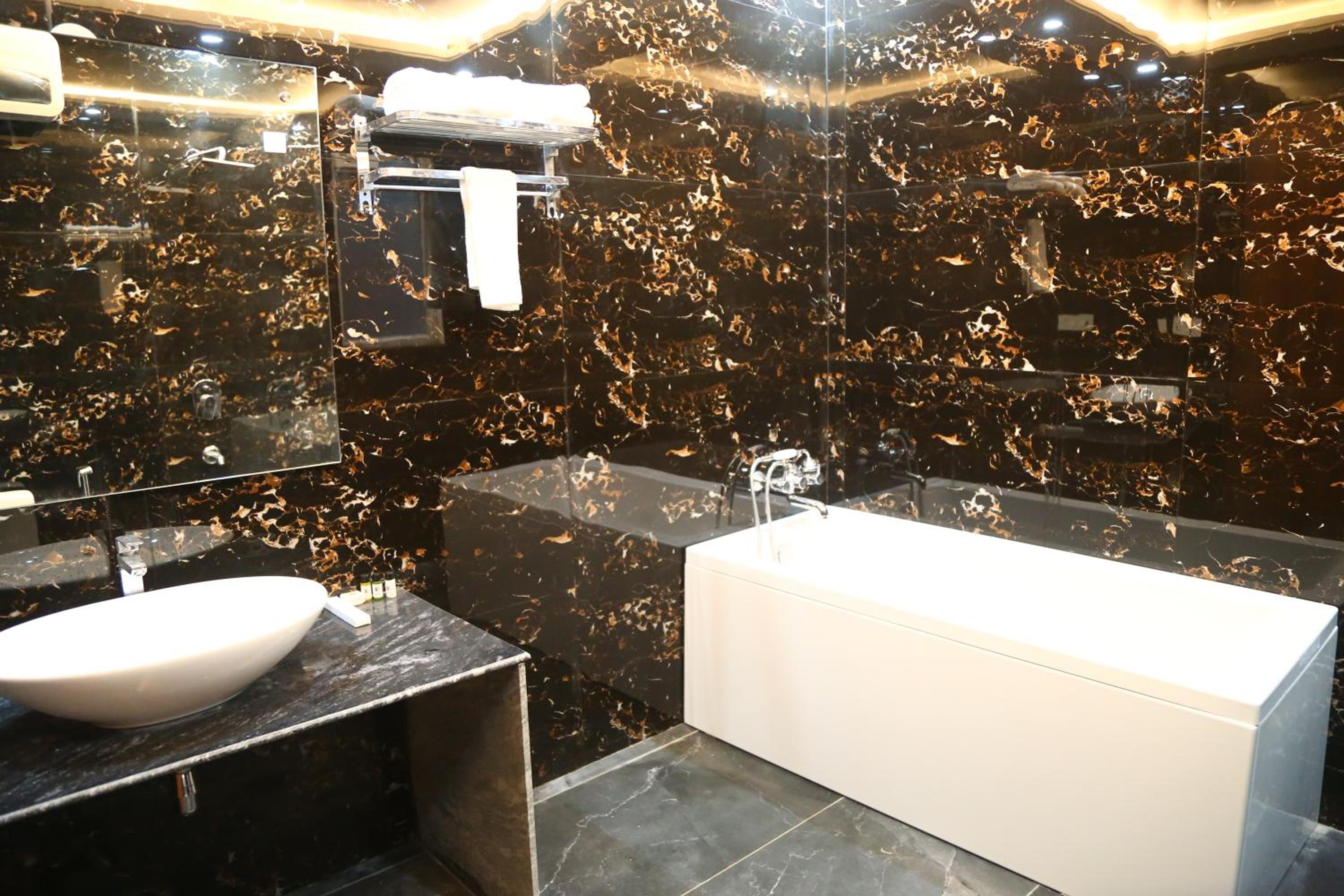 Suite photo 2