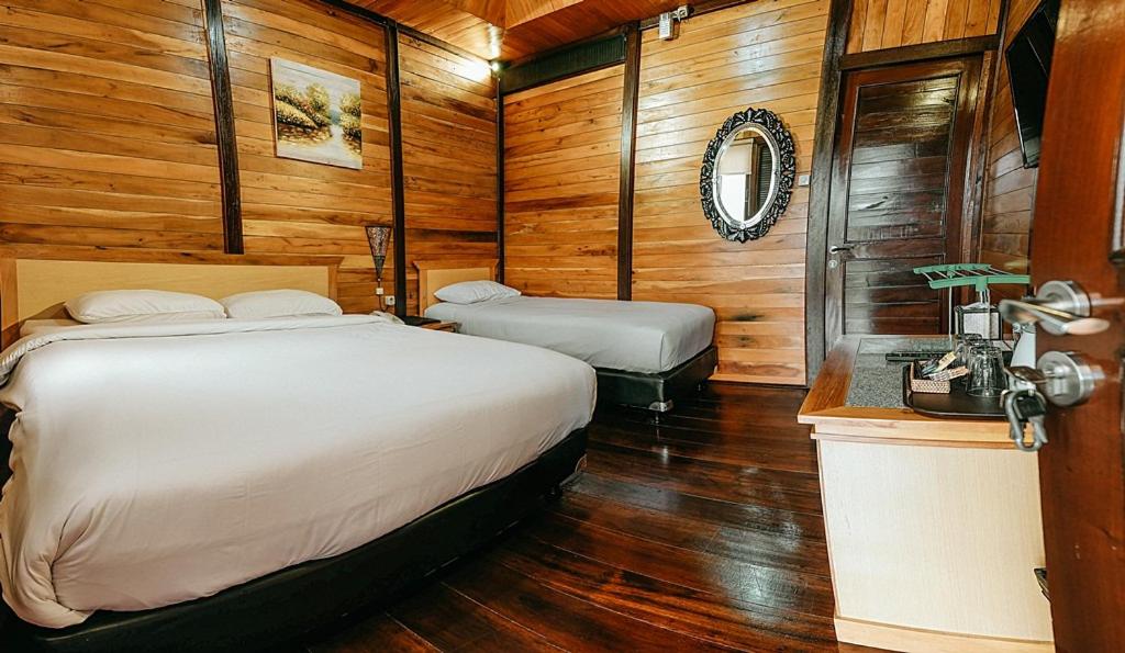 Deluxe Double Or Twin Room photo 2