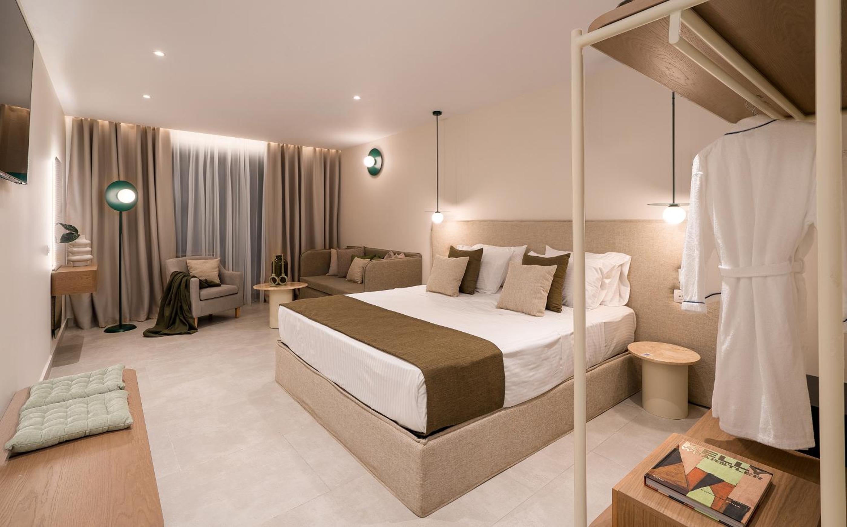 Superior Room - Photo 4
