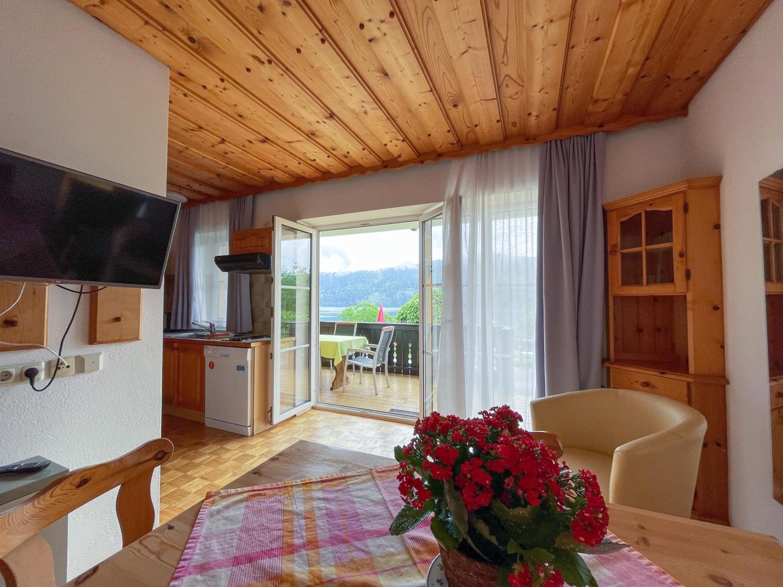 Family Apartment with Terrace
