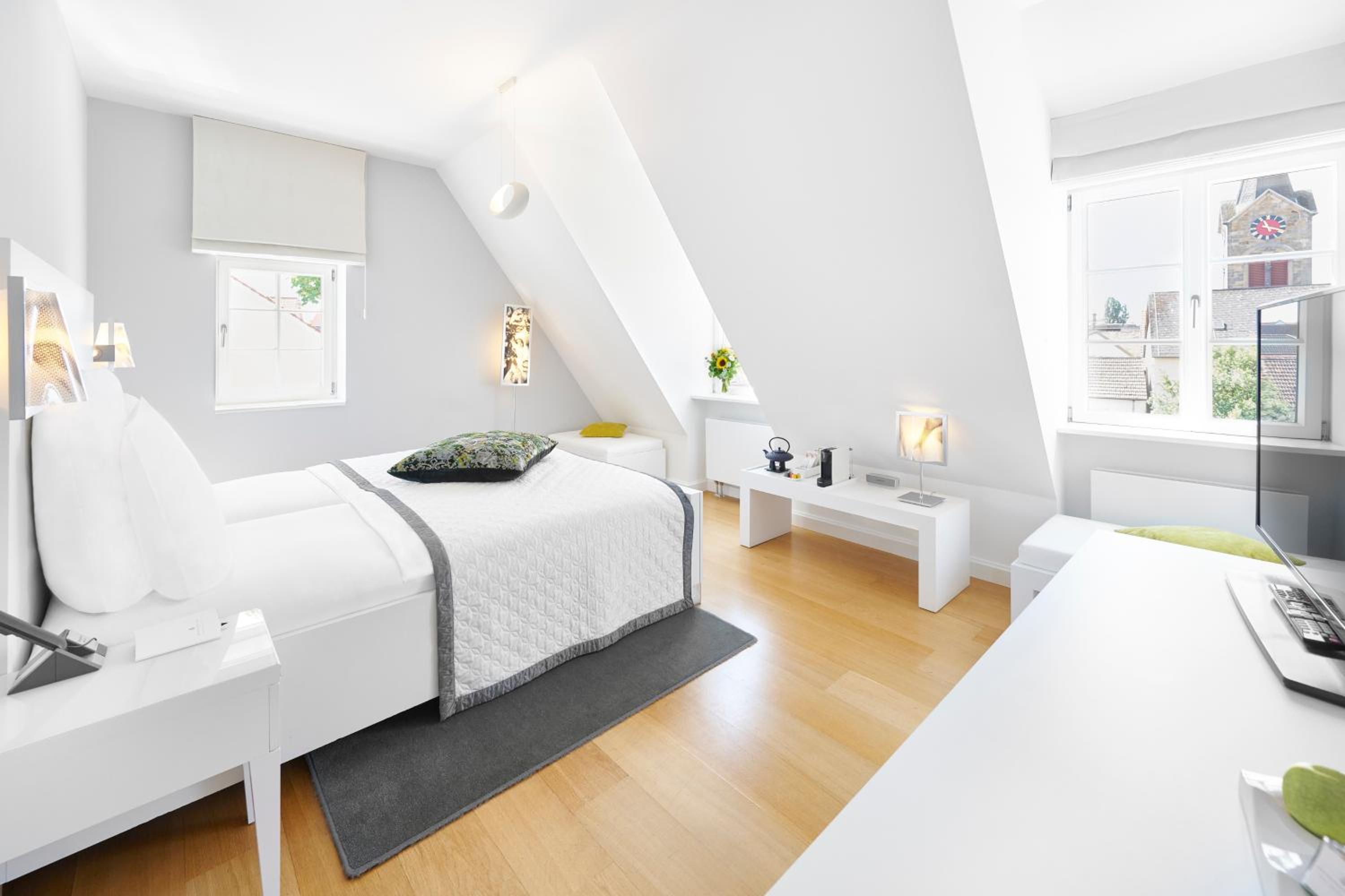 Budget Double Room photo 2