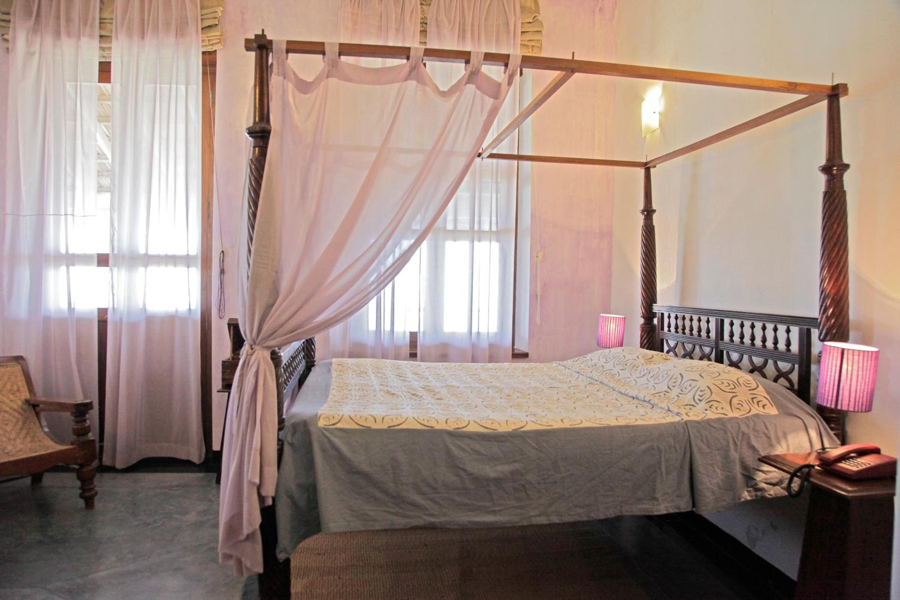 Heritage Romance - Complimentary Evening Tea, 10% off on Laundry Service
