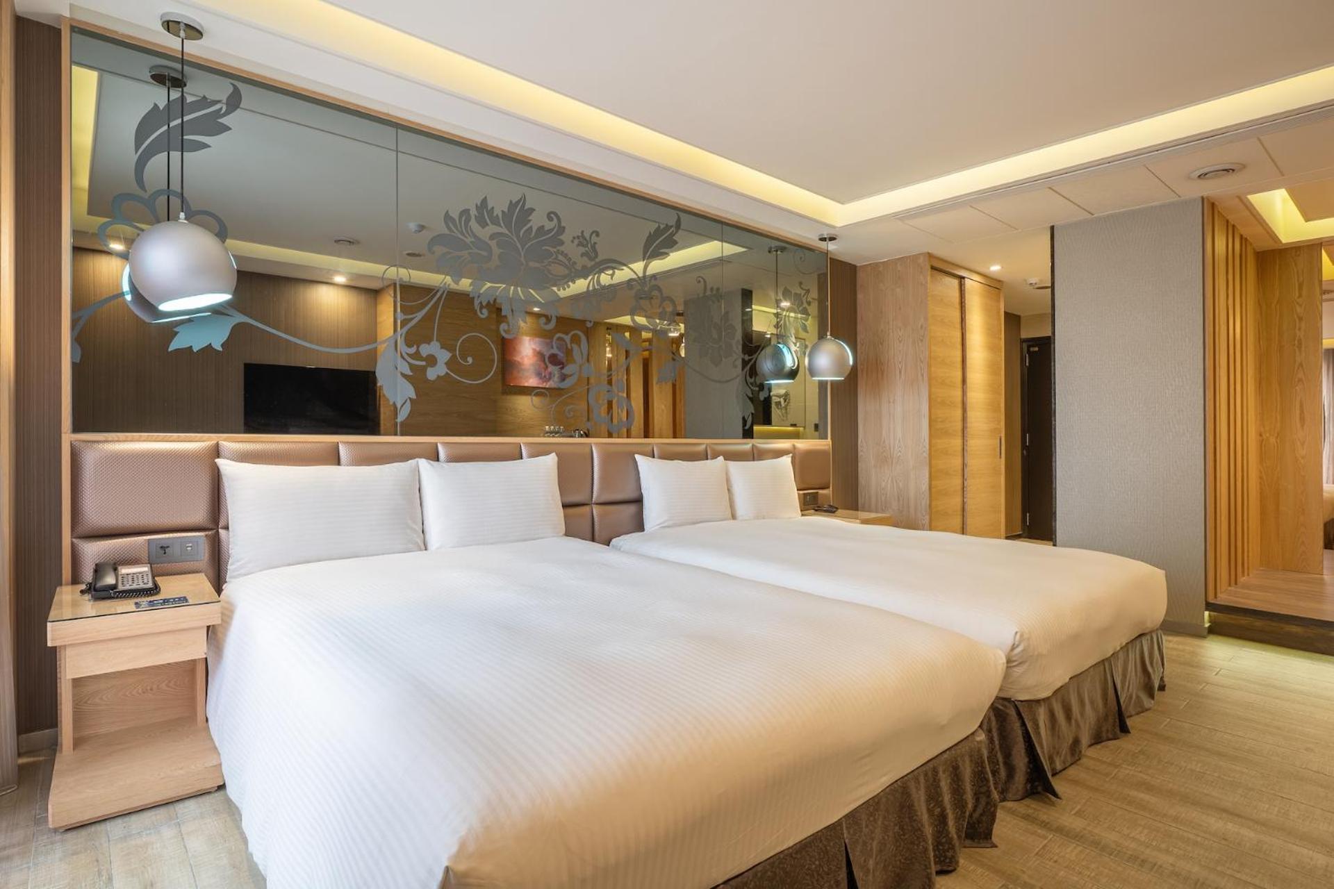 Deluxe Quadruple Room photo 3