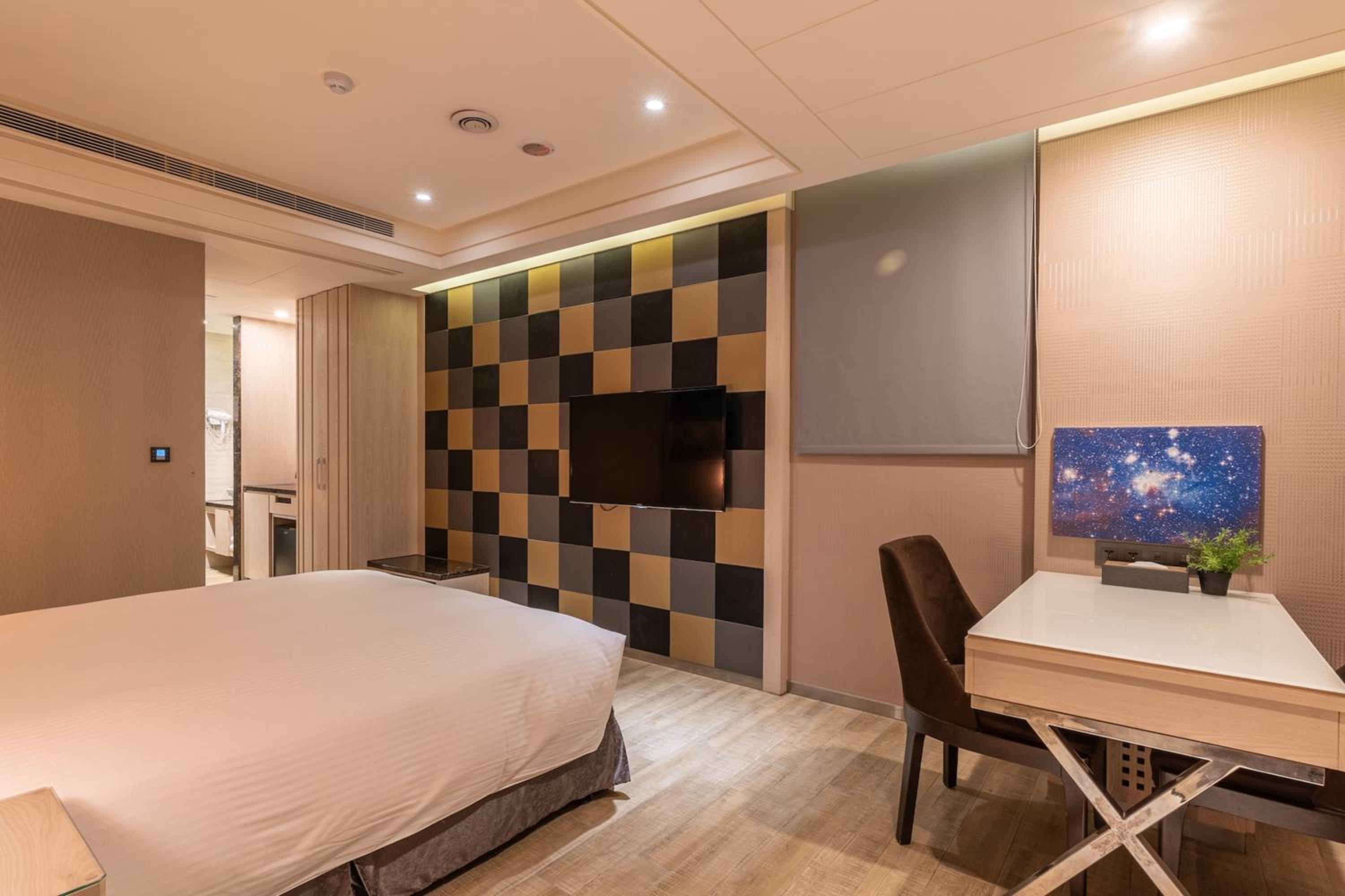 Deluxe Double Room photo 3