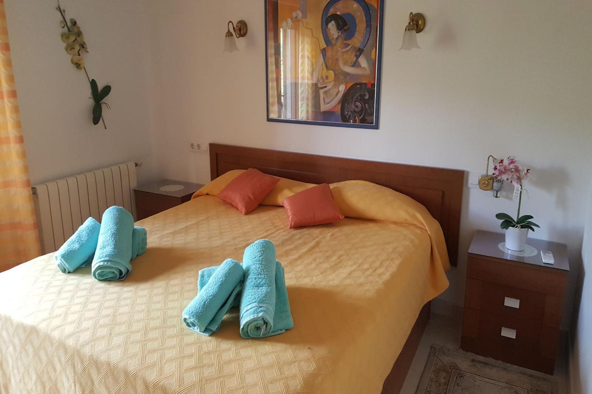 Three-Bedroom Villa photo 3