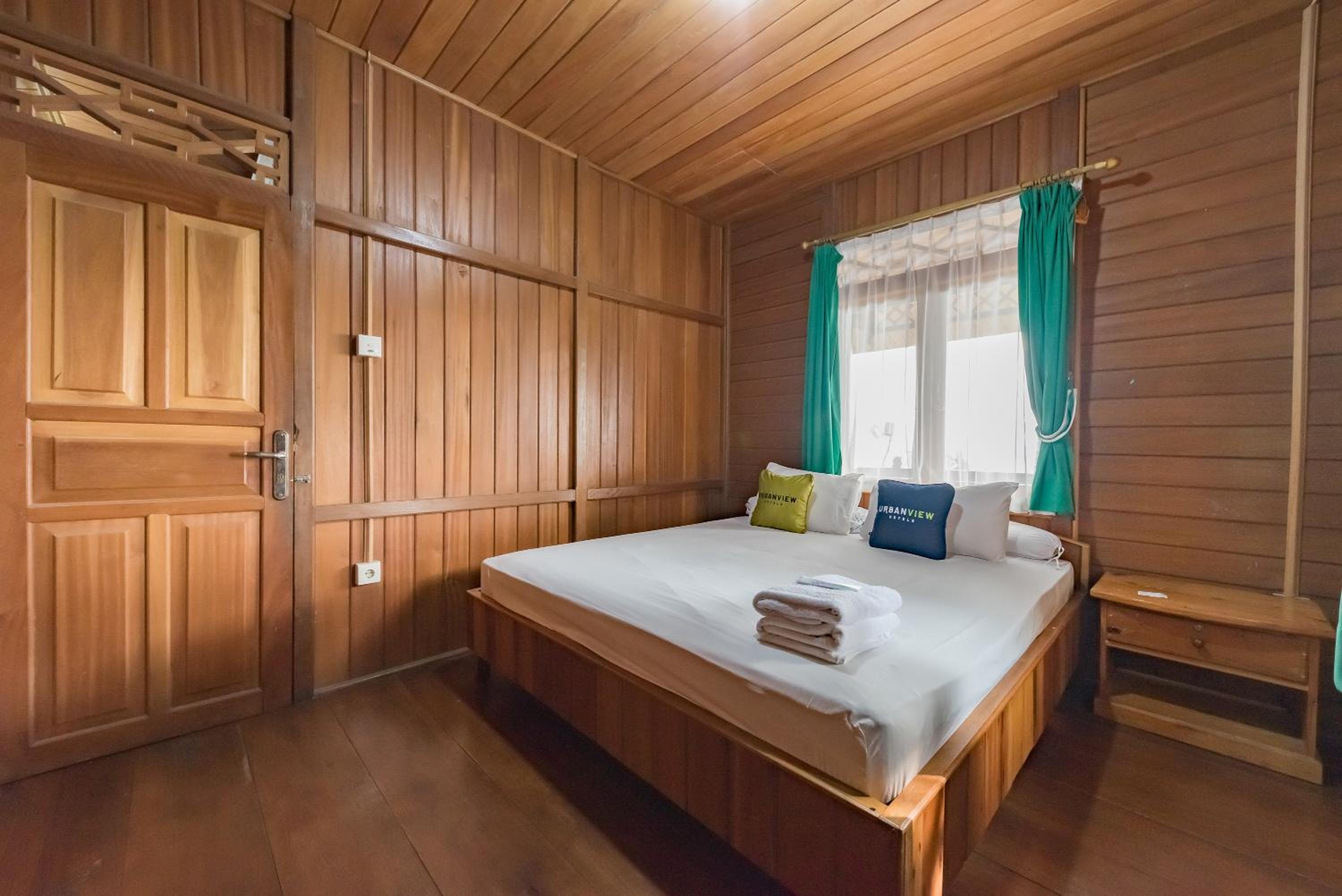 Large Double Room