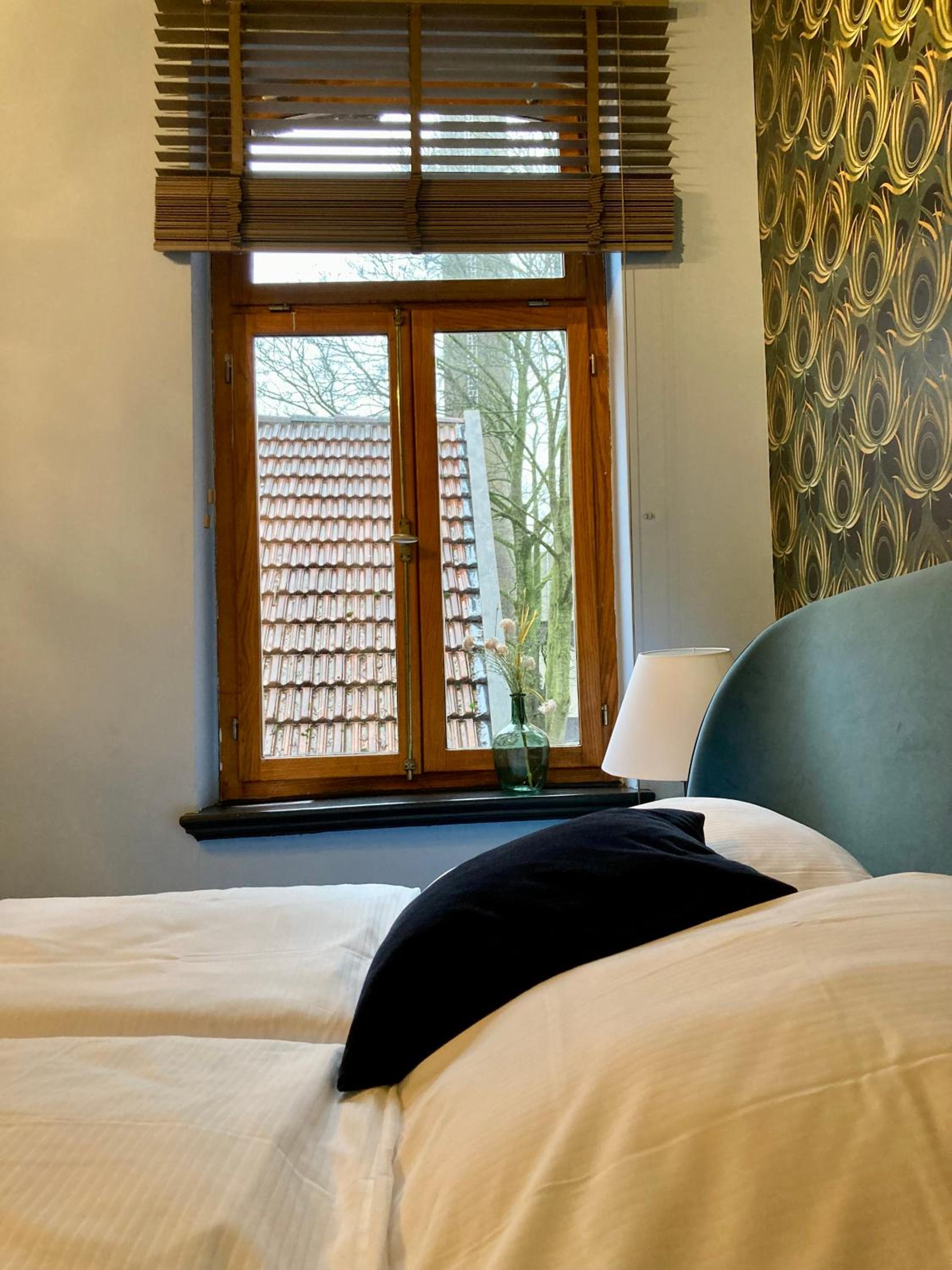 Economy Double Room - Photo 7