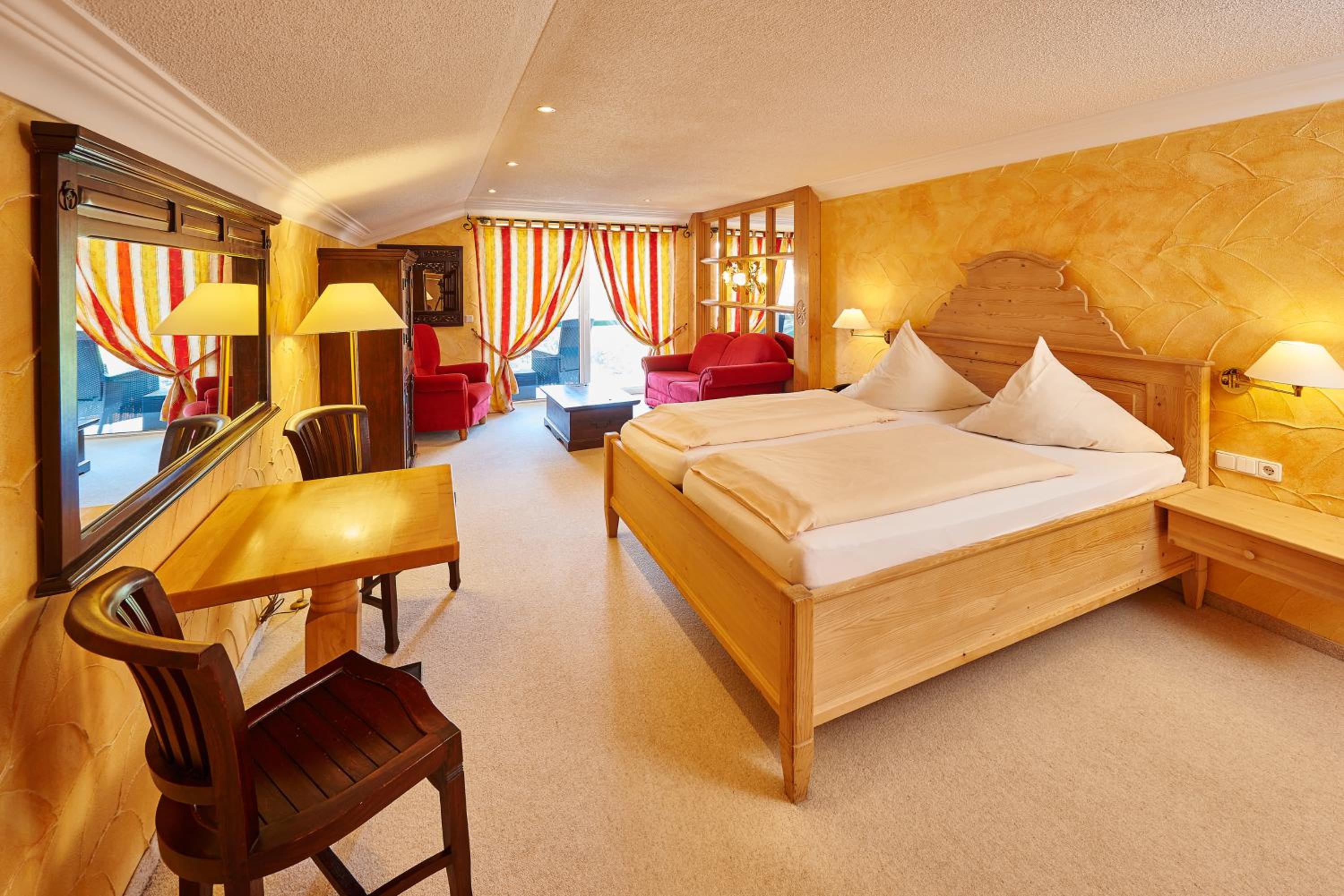 Junior Suite with Balcony