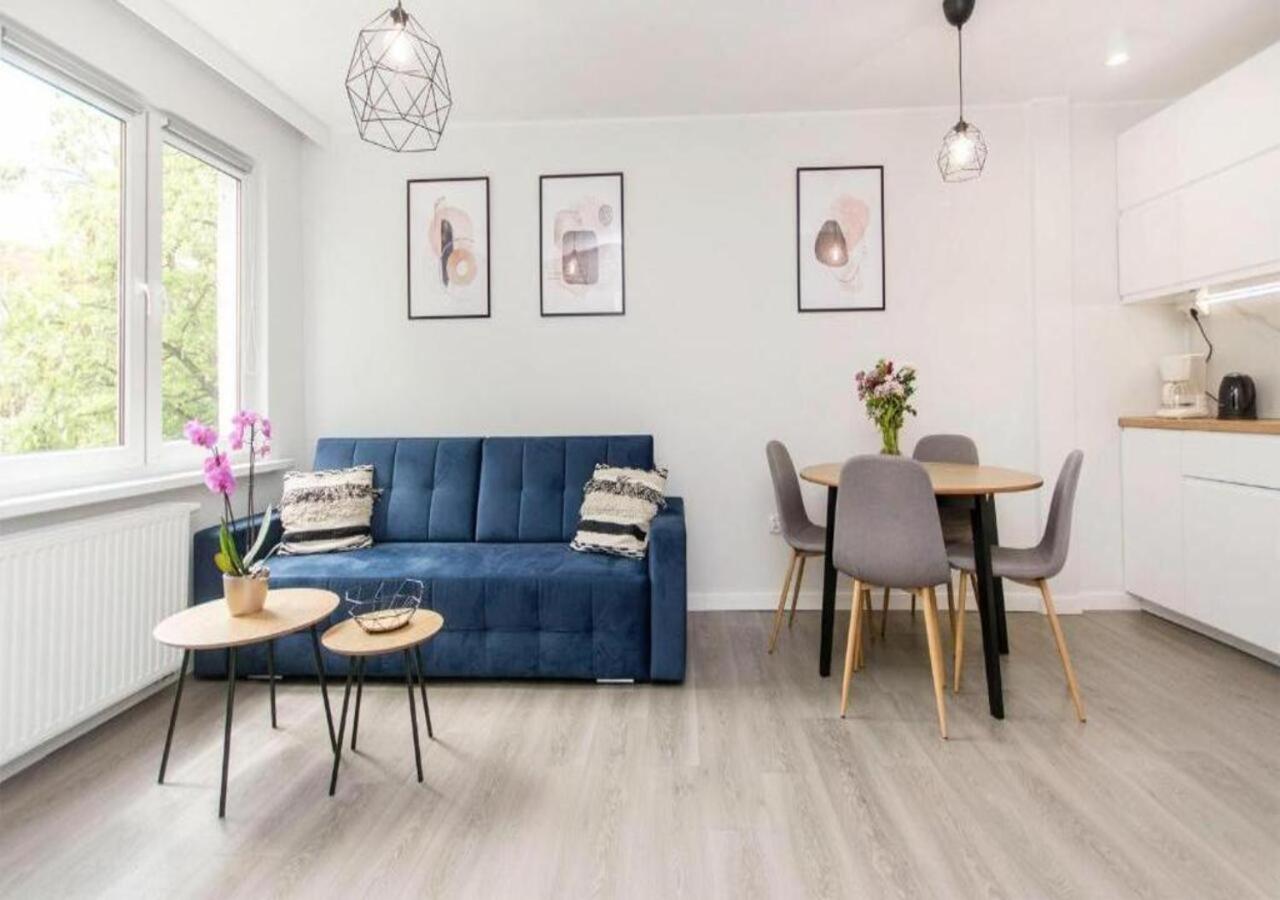 Standard Apartment - Podwale Staromiejskie 62/68 Street