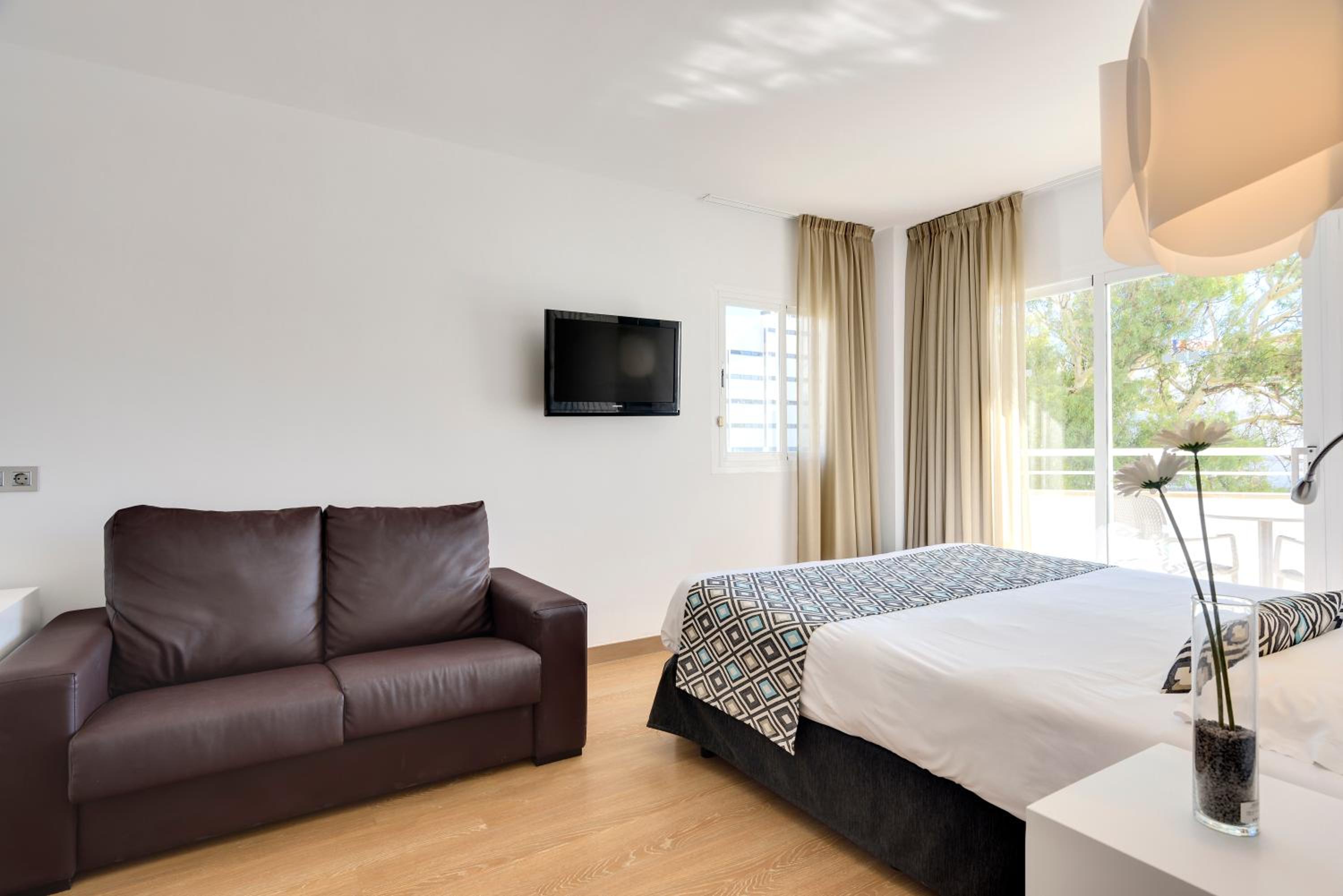 Superior Double Room photo 2