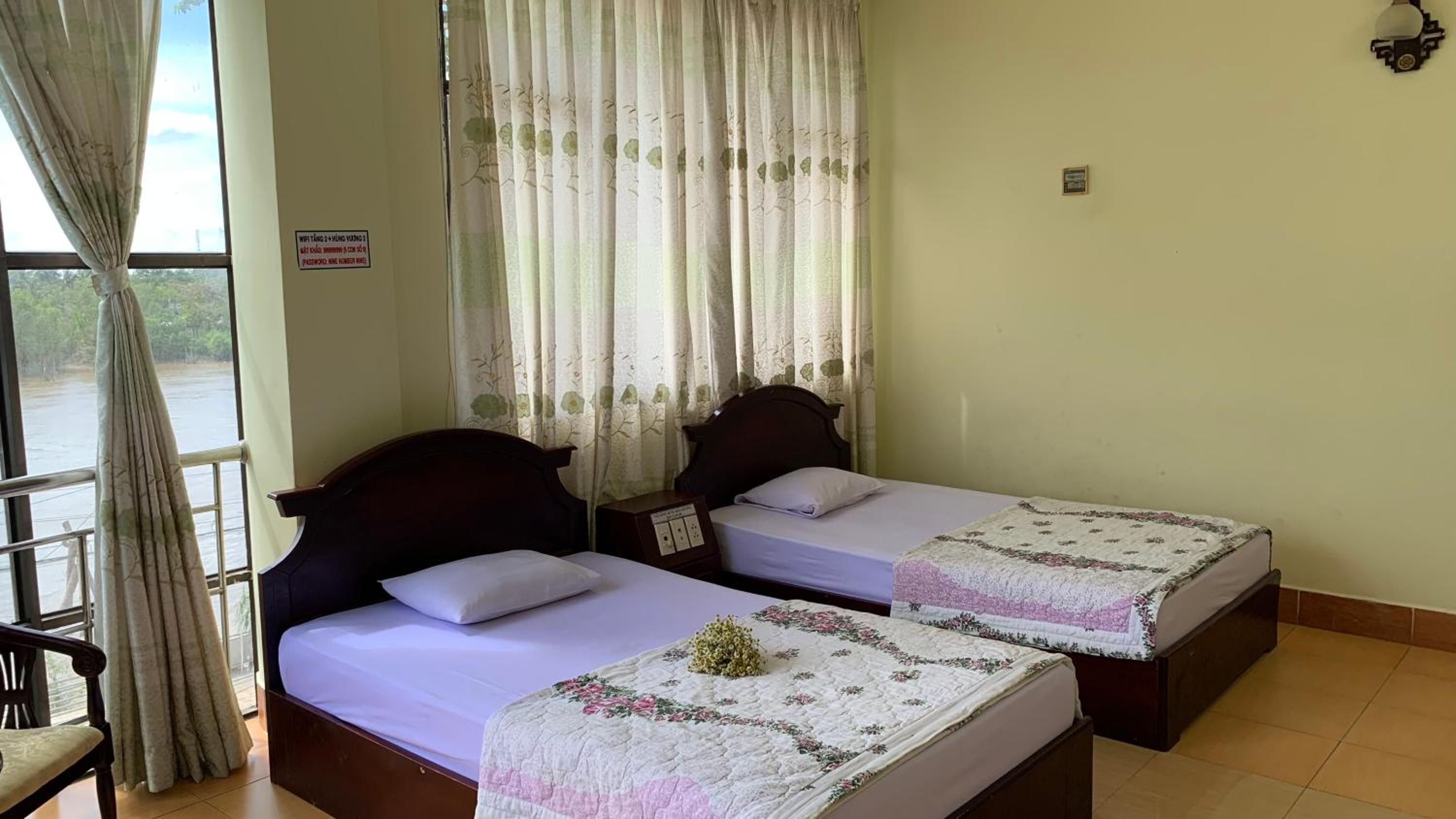Standard Twin Room photo 1