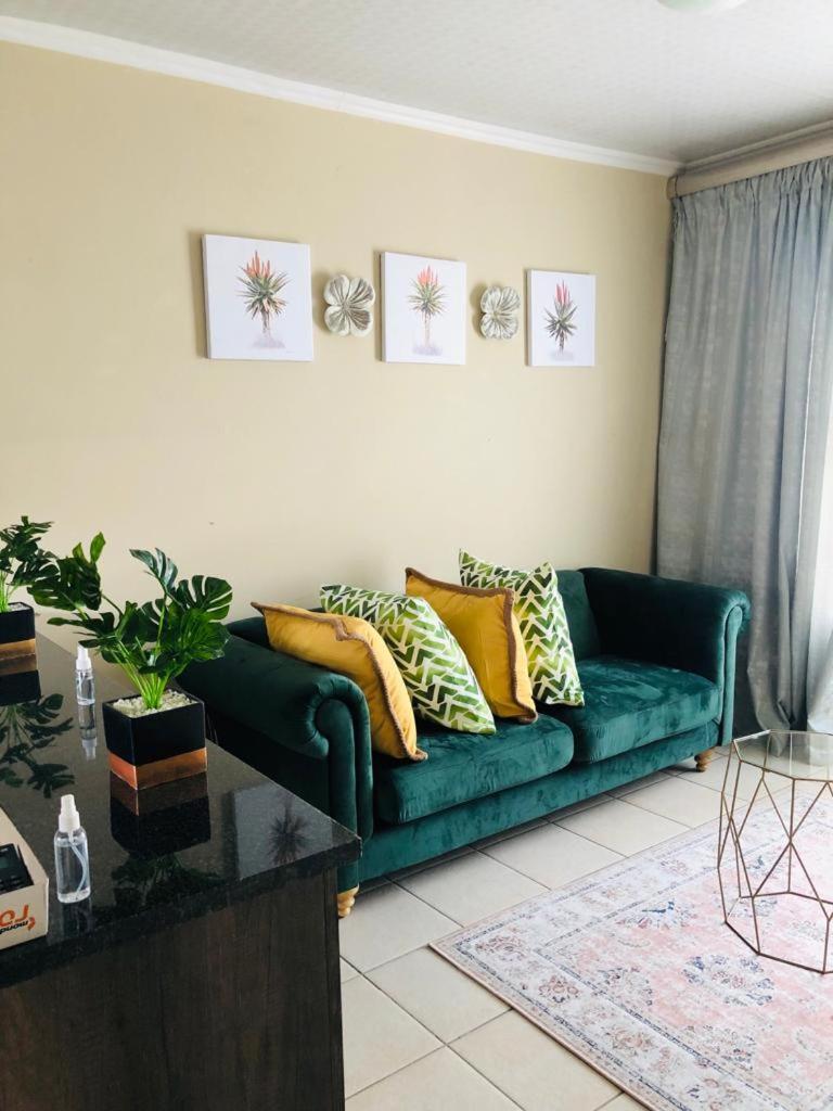 One-Bedroom Apartment - Photo 40