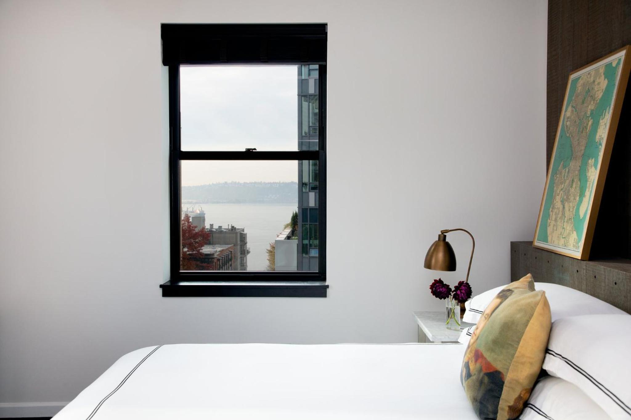 One-Bedroom King Spa Suite
