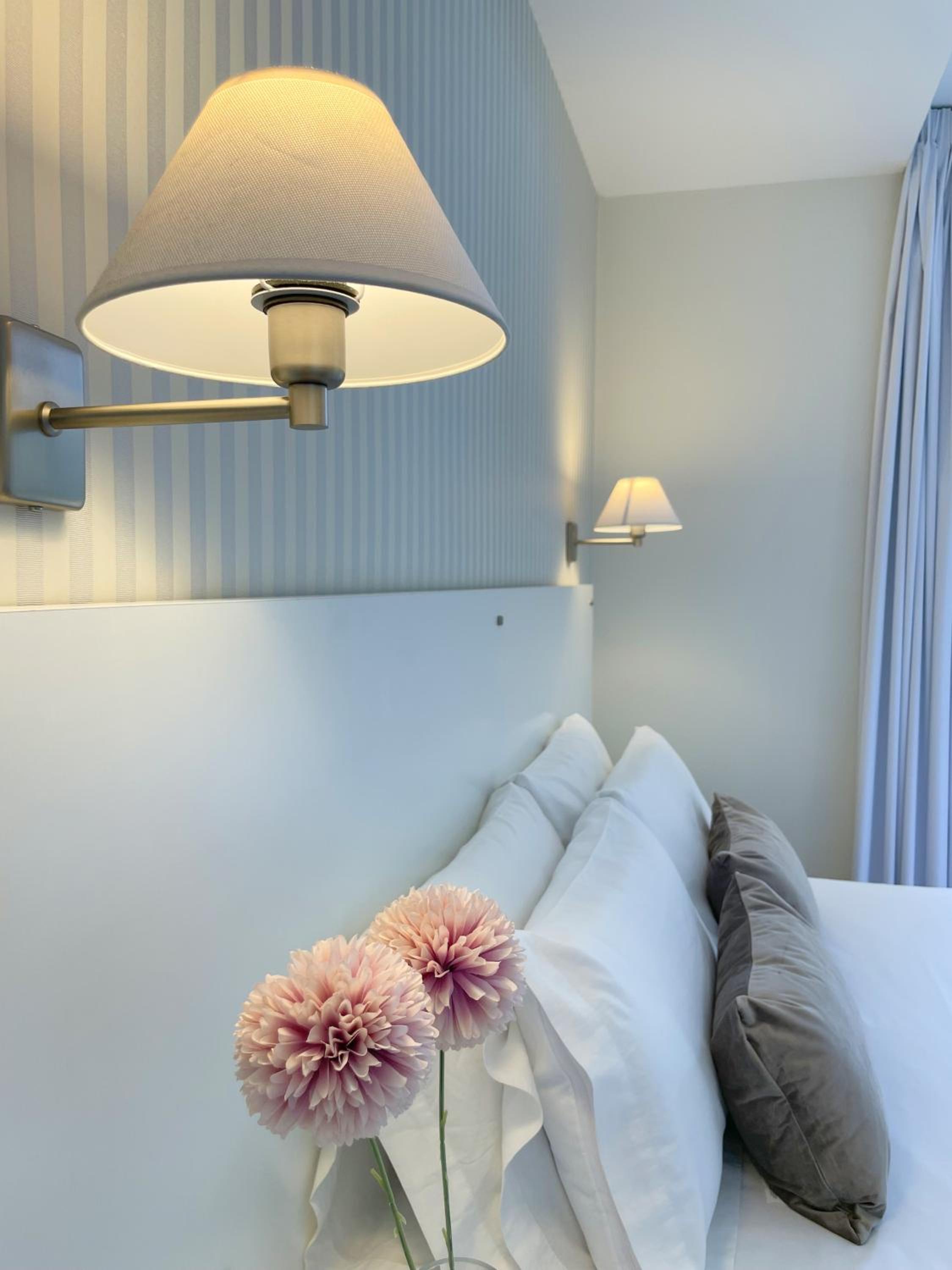 Double or Twin Room - Photo 10