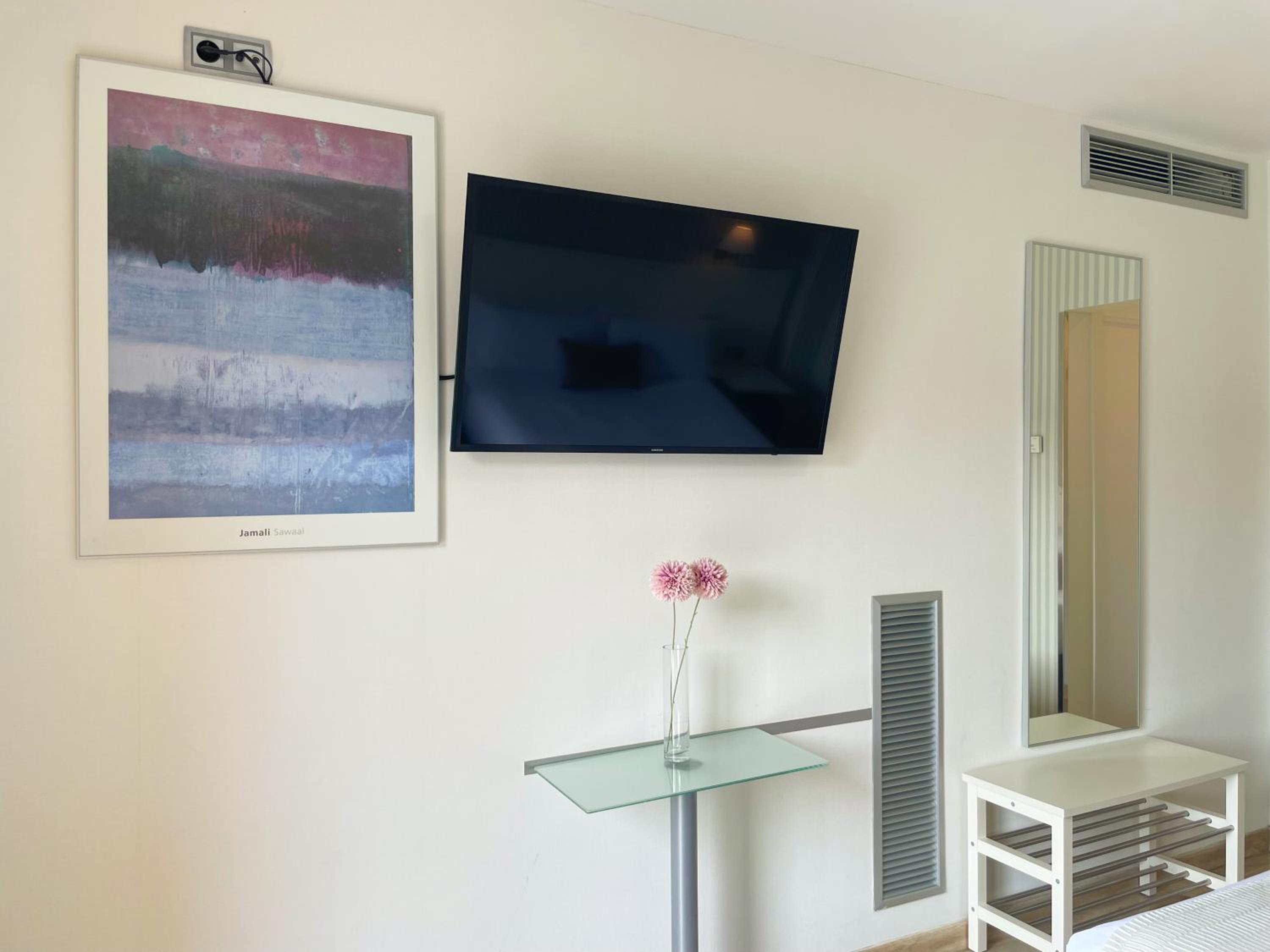 Double or Twin Room - Photo 15