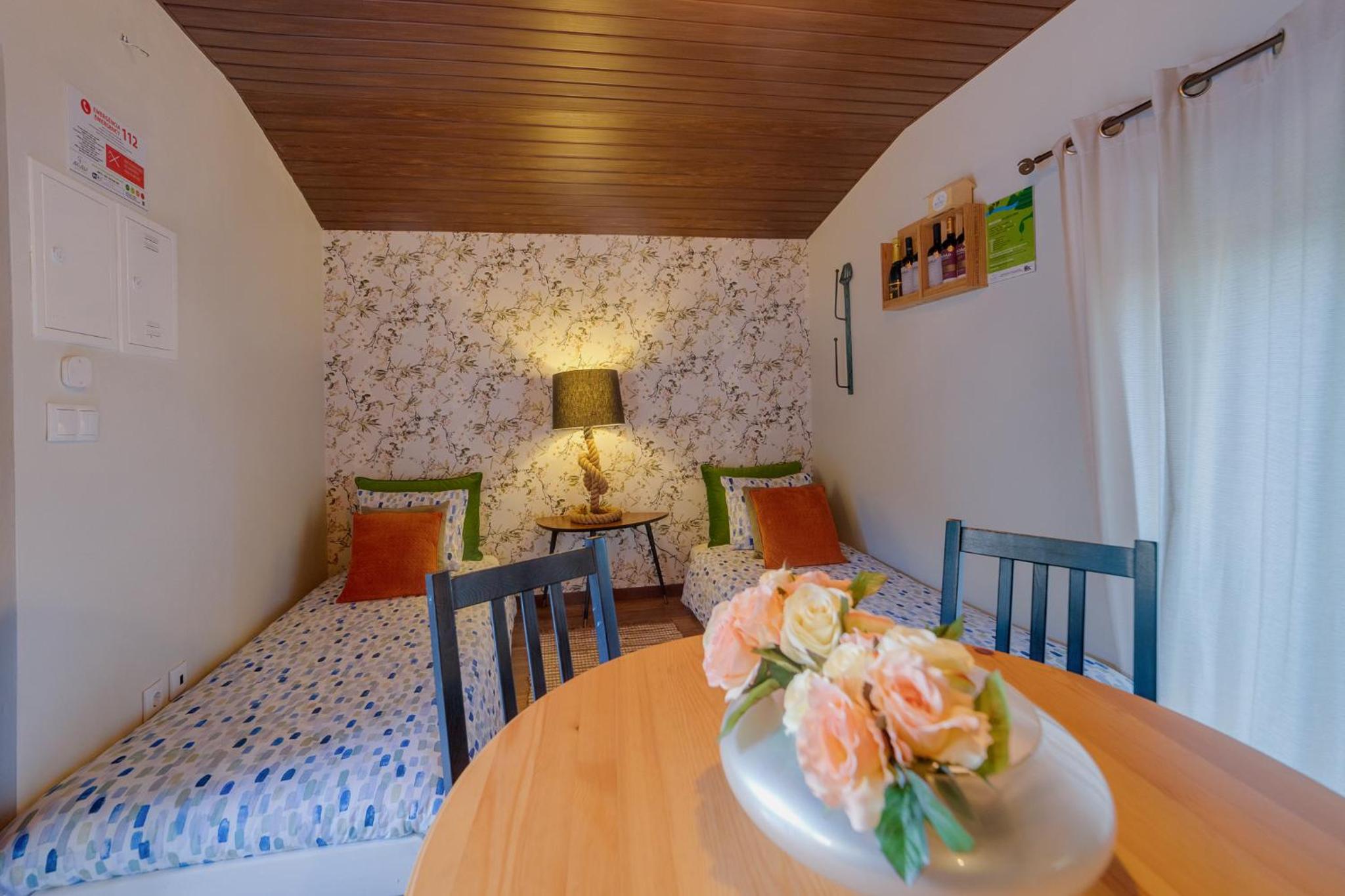 Family Room with Private Bathroom - Photo 6