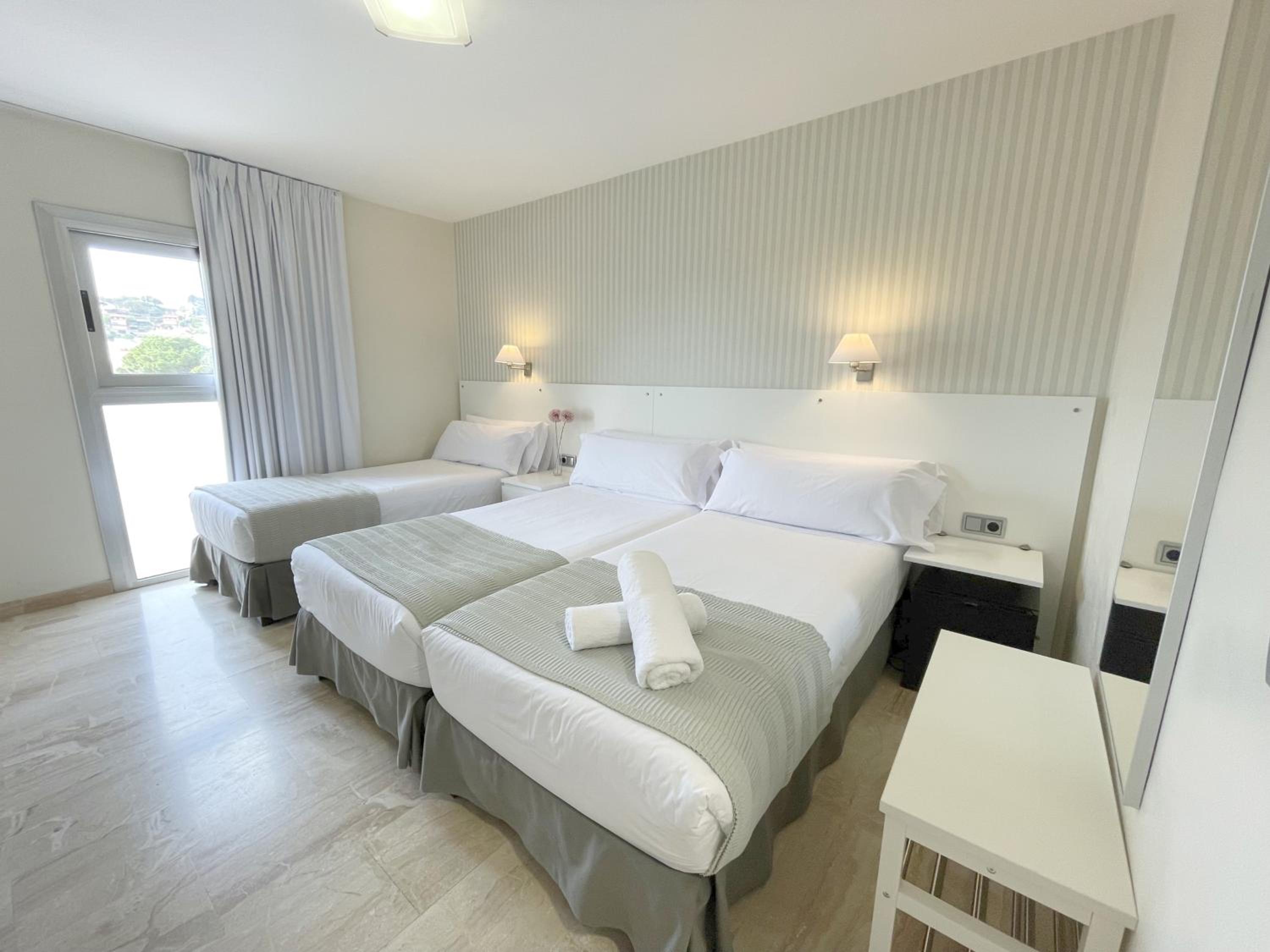 Triple Room - Photo 17