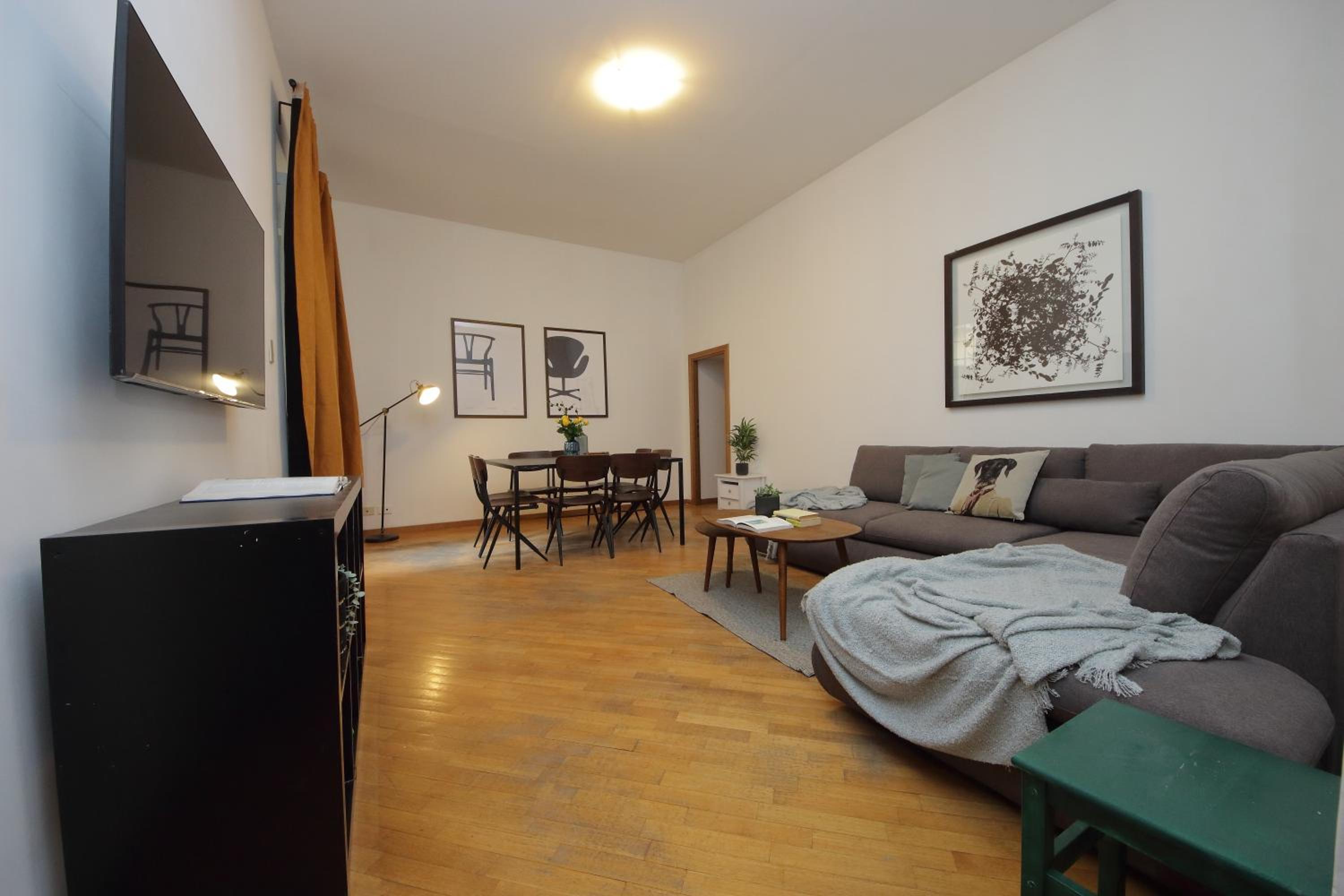 Superior Apartment
