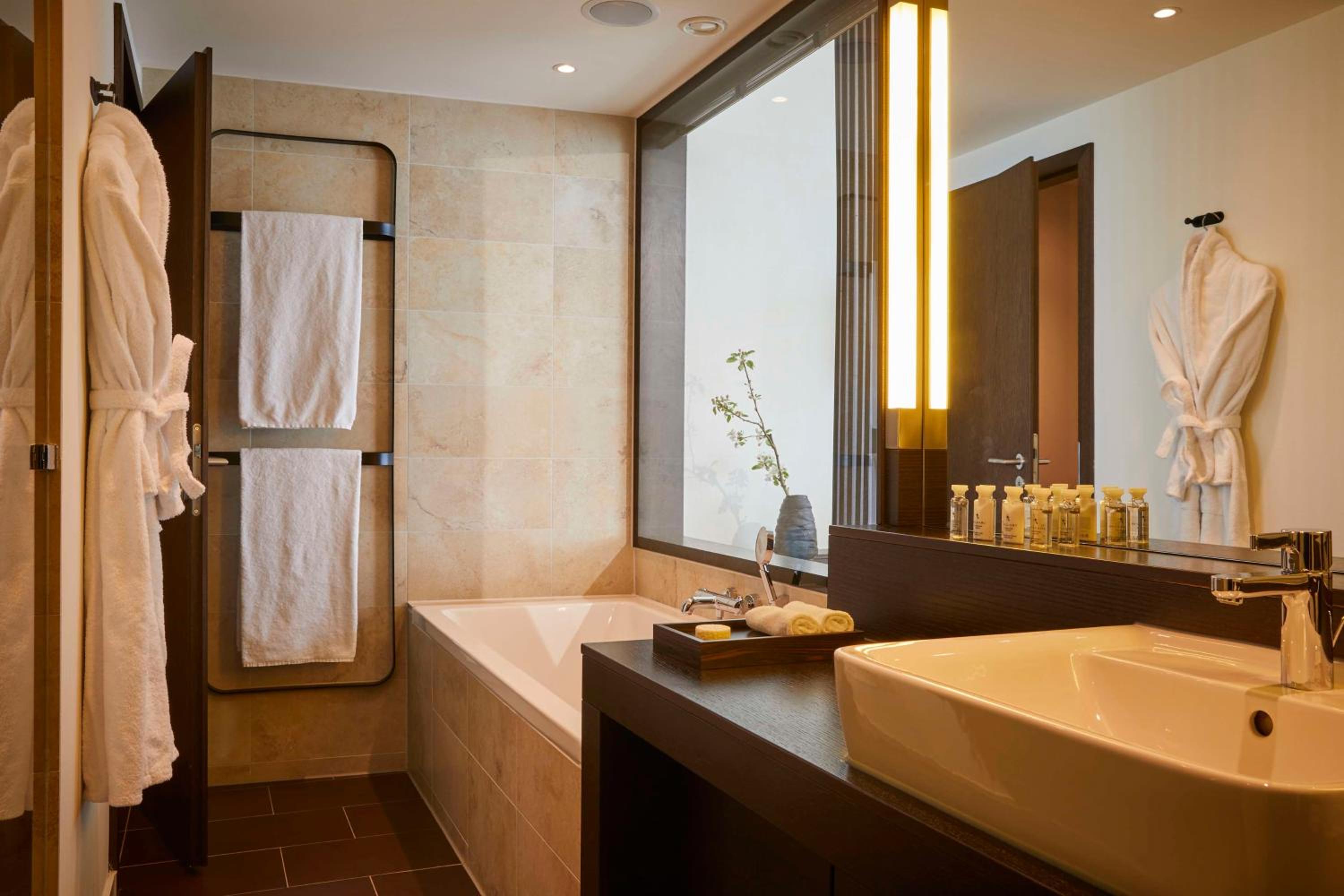 Junior Suite - Photo 6