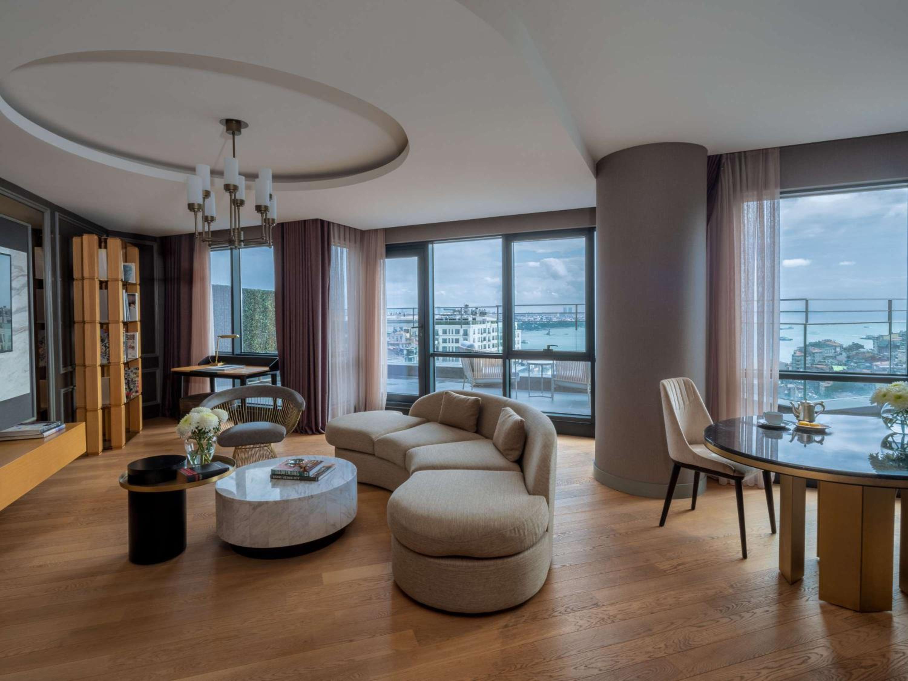 One Bedroom Signature Suite with Terrace and Bosphorus View - Club Millesime Access