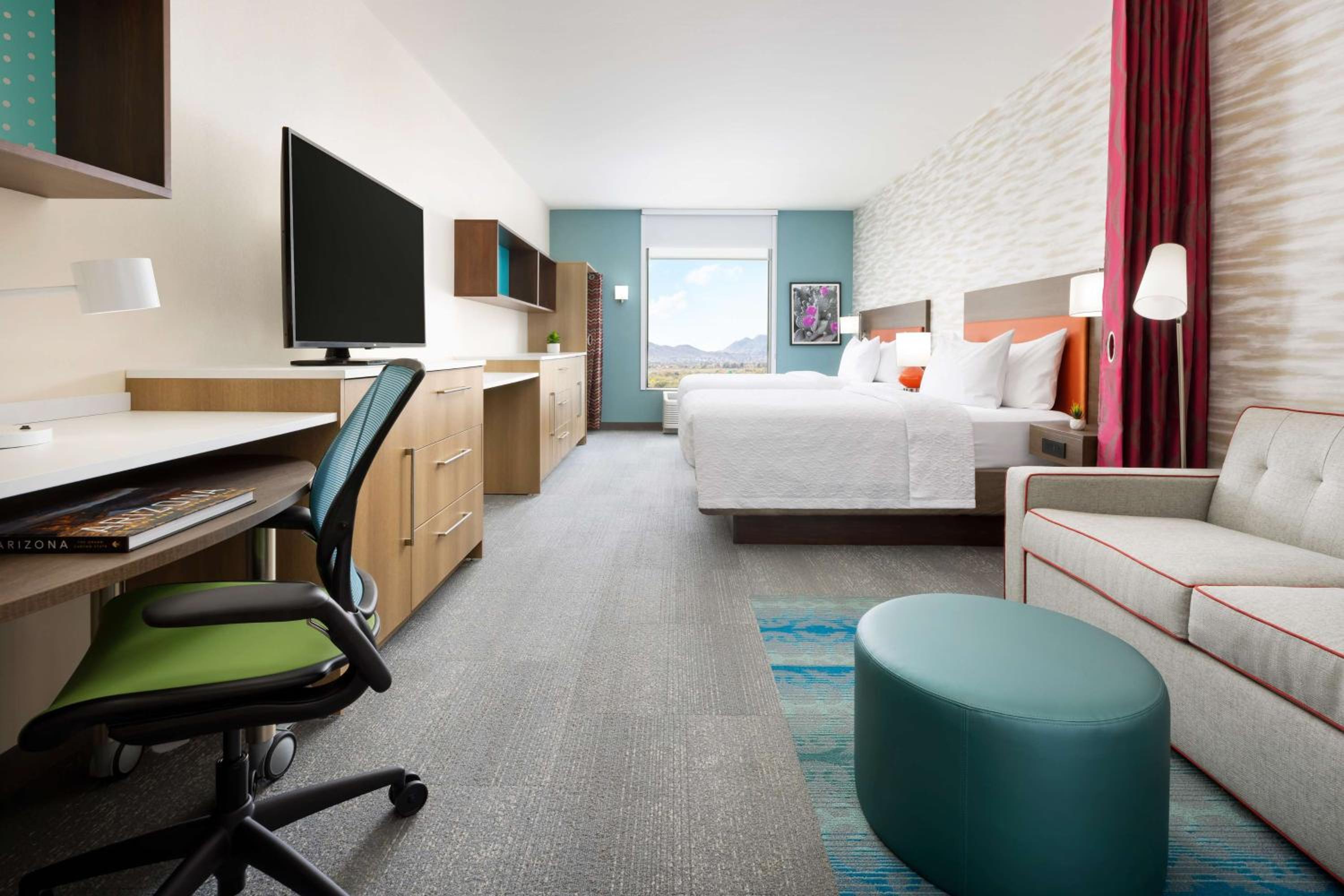 Studio Suite with Two Queen Beds - Photo 9