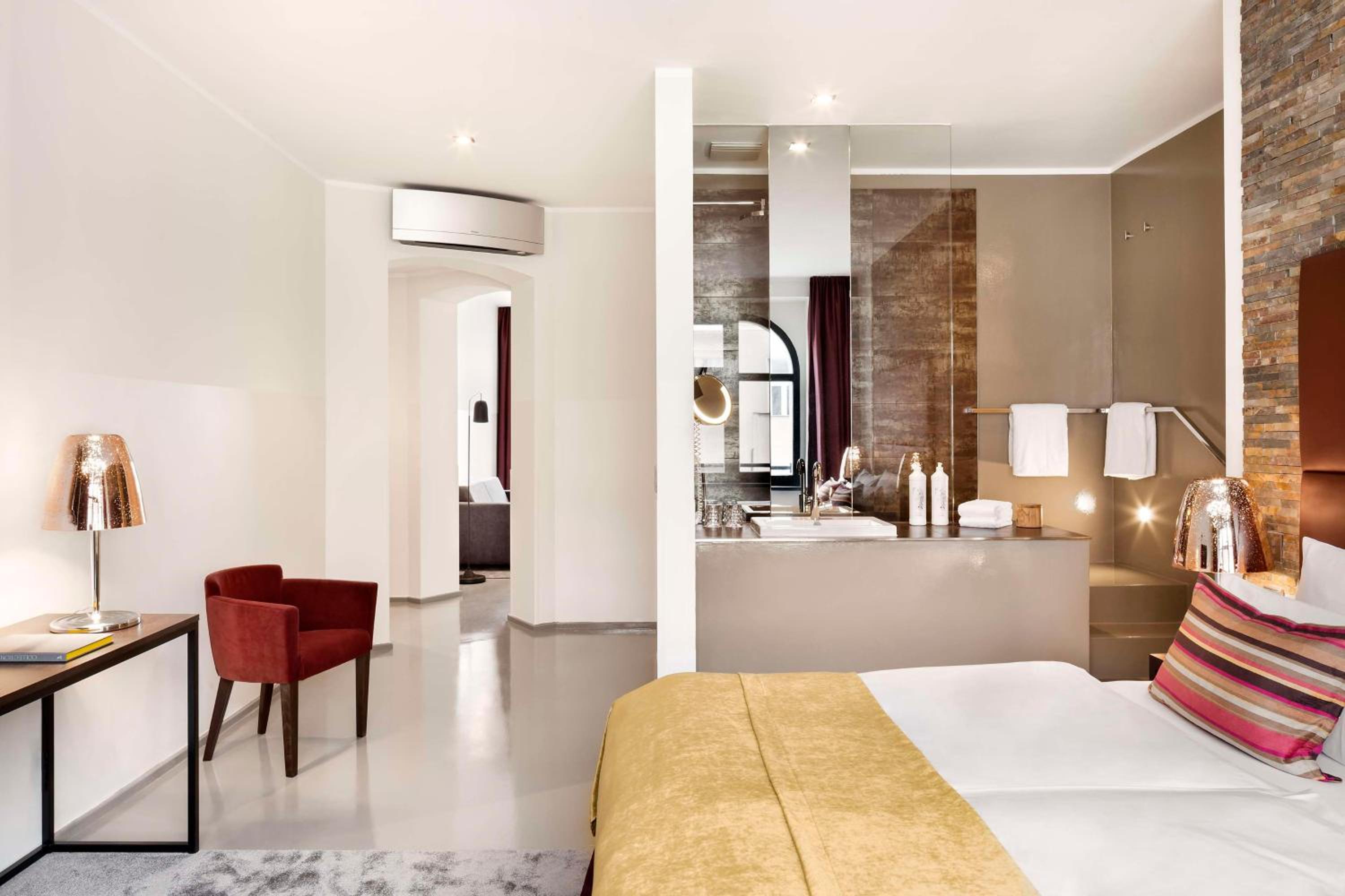 Premier Suite photo 1