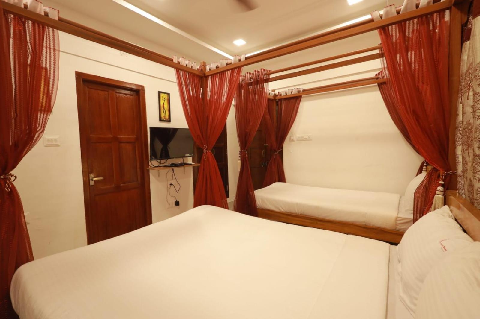 Luxury Quadruple Room photo 3