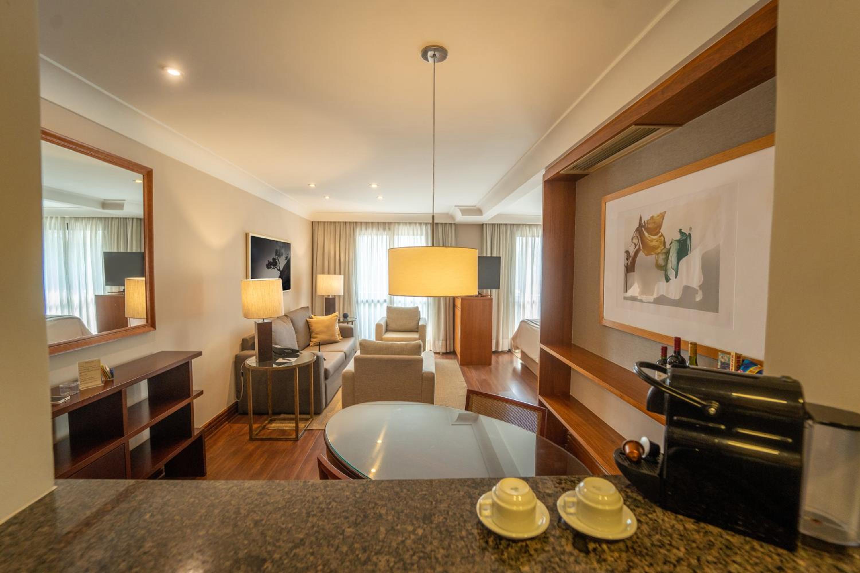 Super Luxury Double Suite thumbnail 6