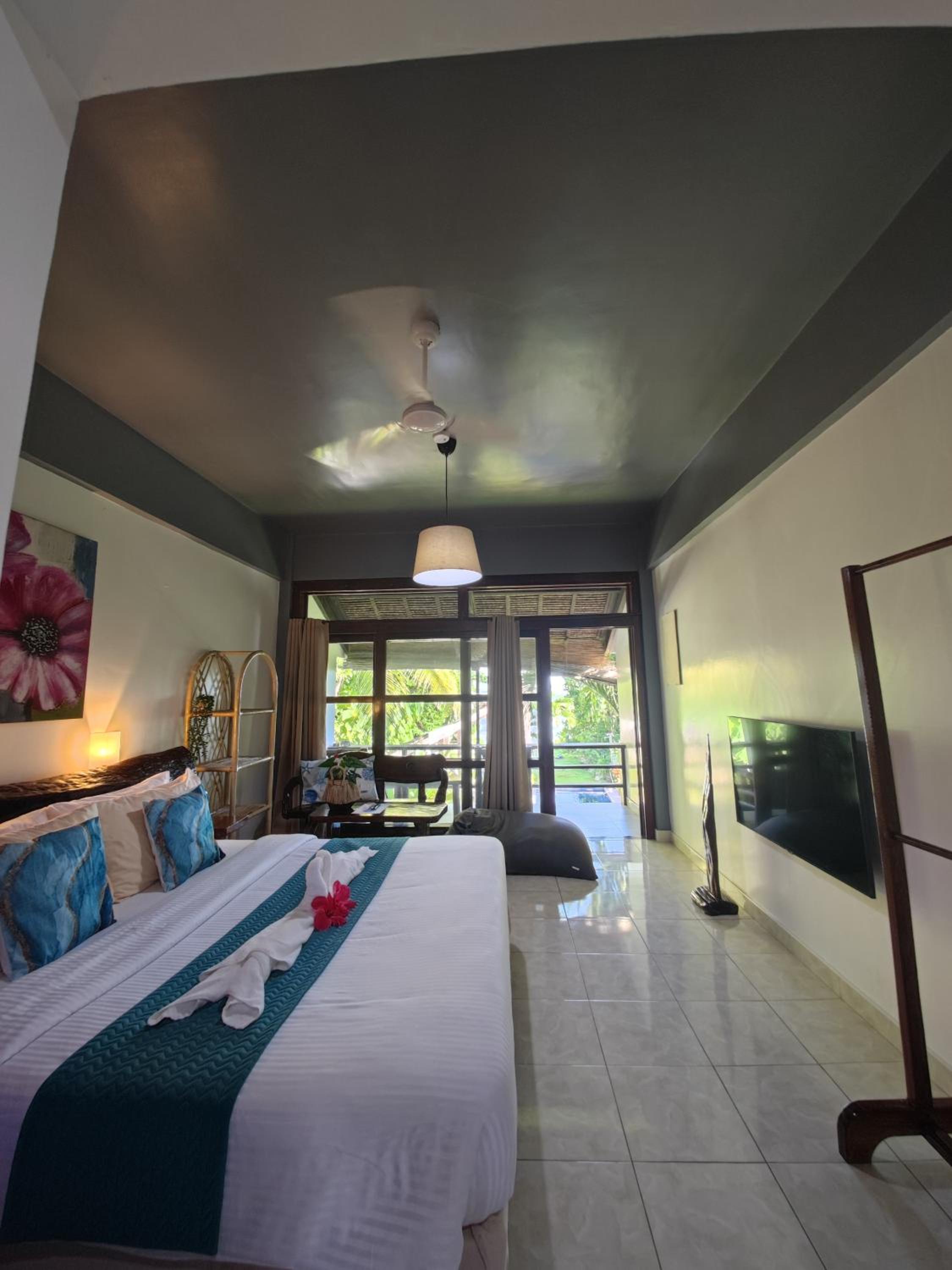 King Room with Sea View - Photo 59